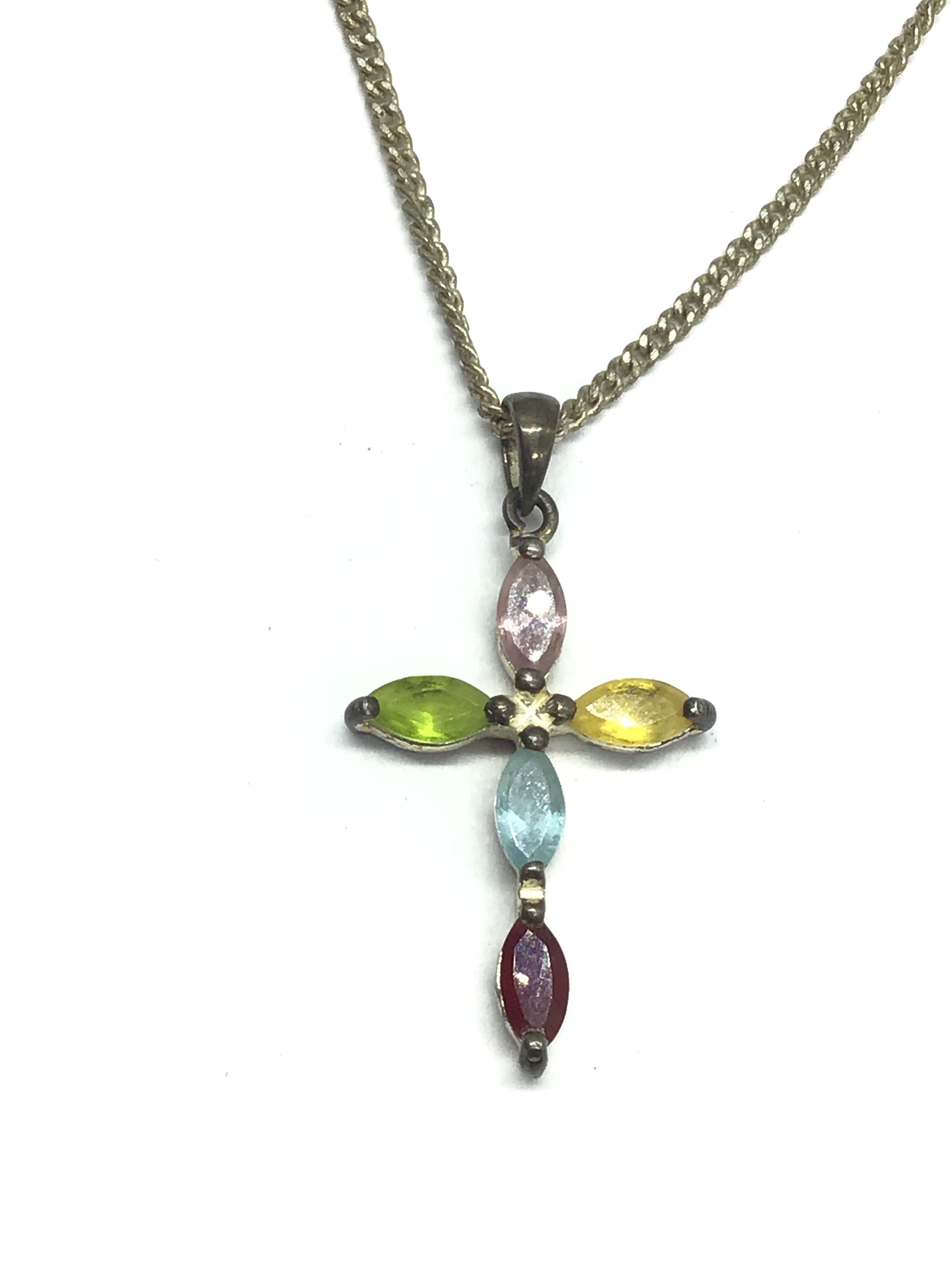 Sterling silver necklace with pendant