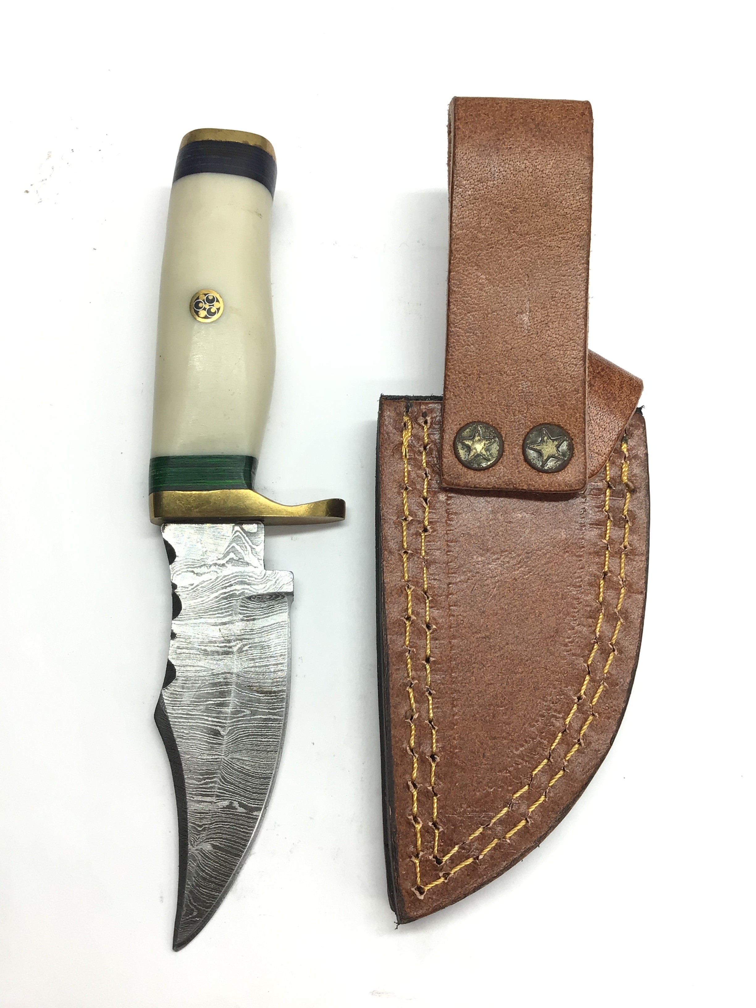 Damascus skinning knife