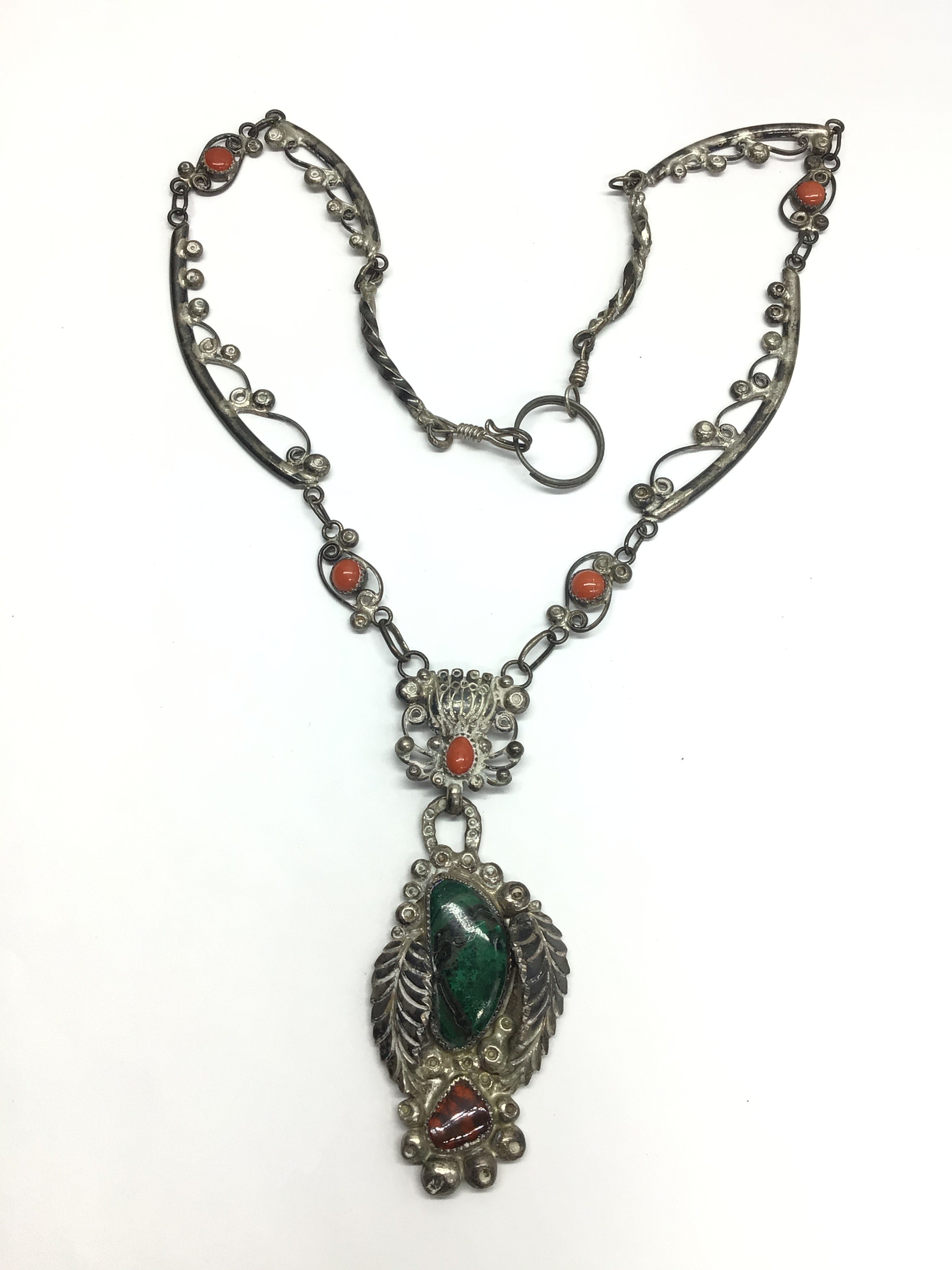 Artisan handmade necklace