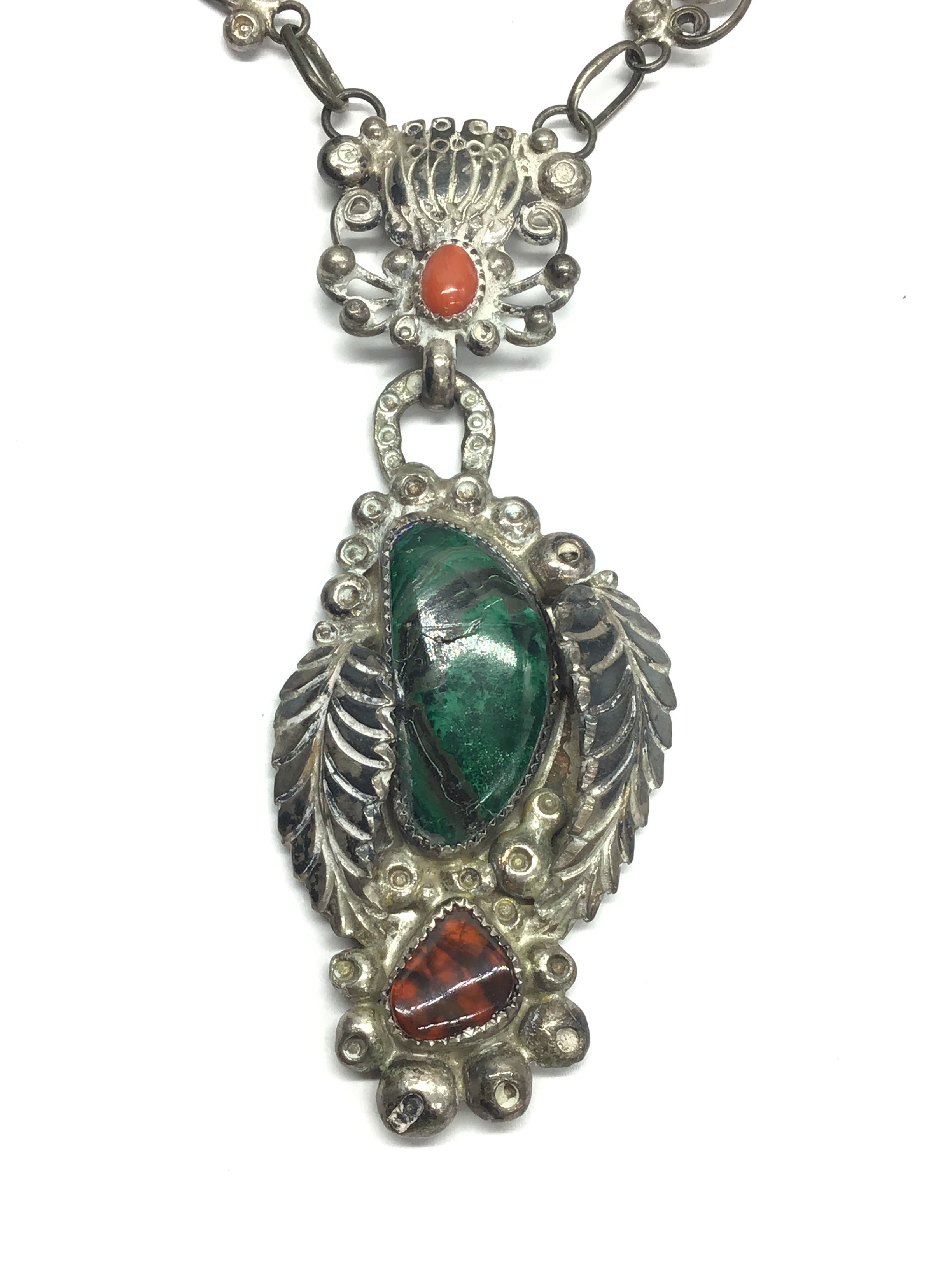 Artisan handmade necklace