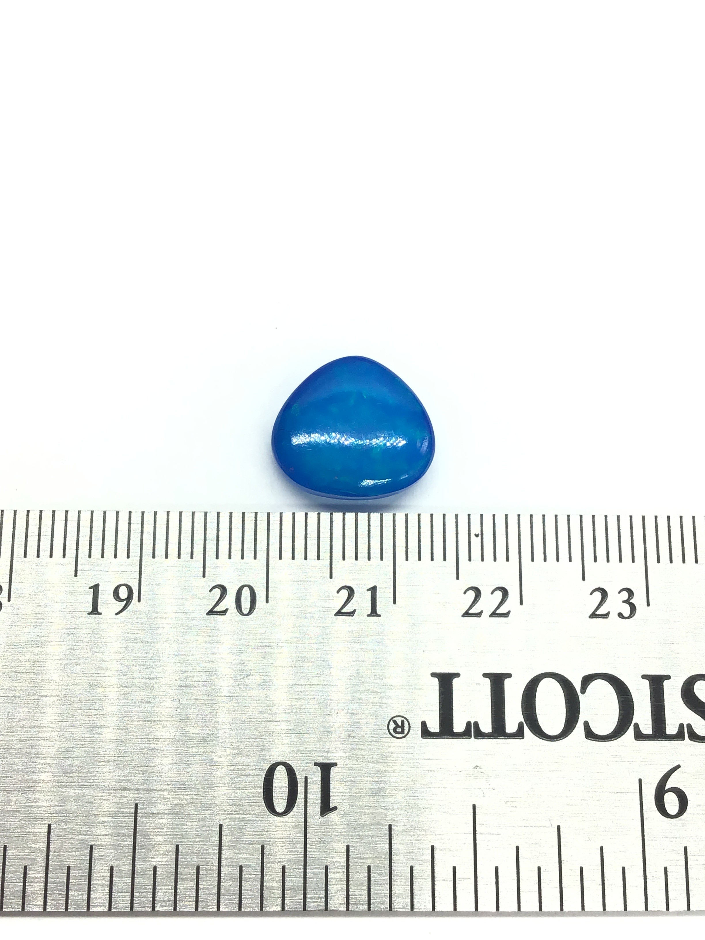 Opal cabachon