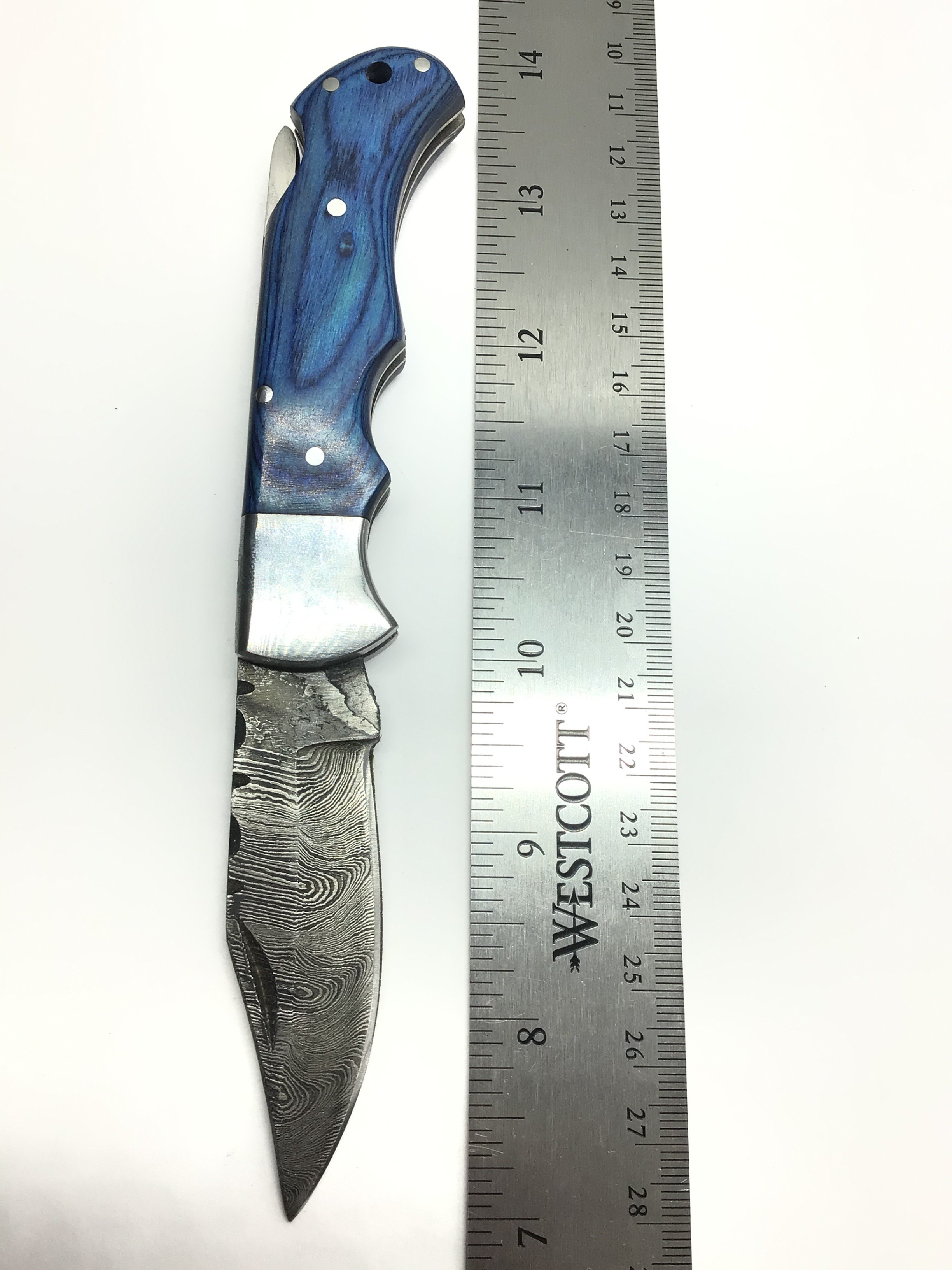 Damascus folding knife
