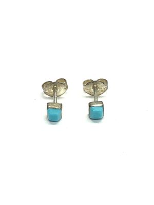 Zuni handmade earrings. Sterling silver stud earrings with turquoise stones. 0.49 grams total 