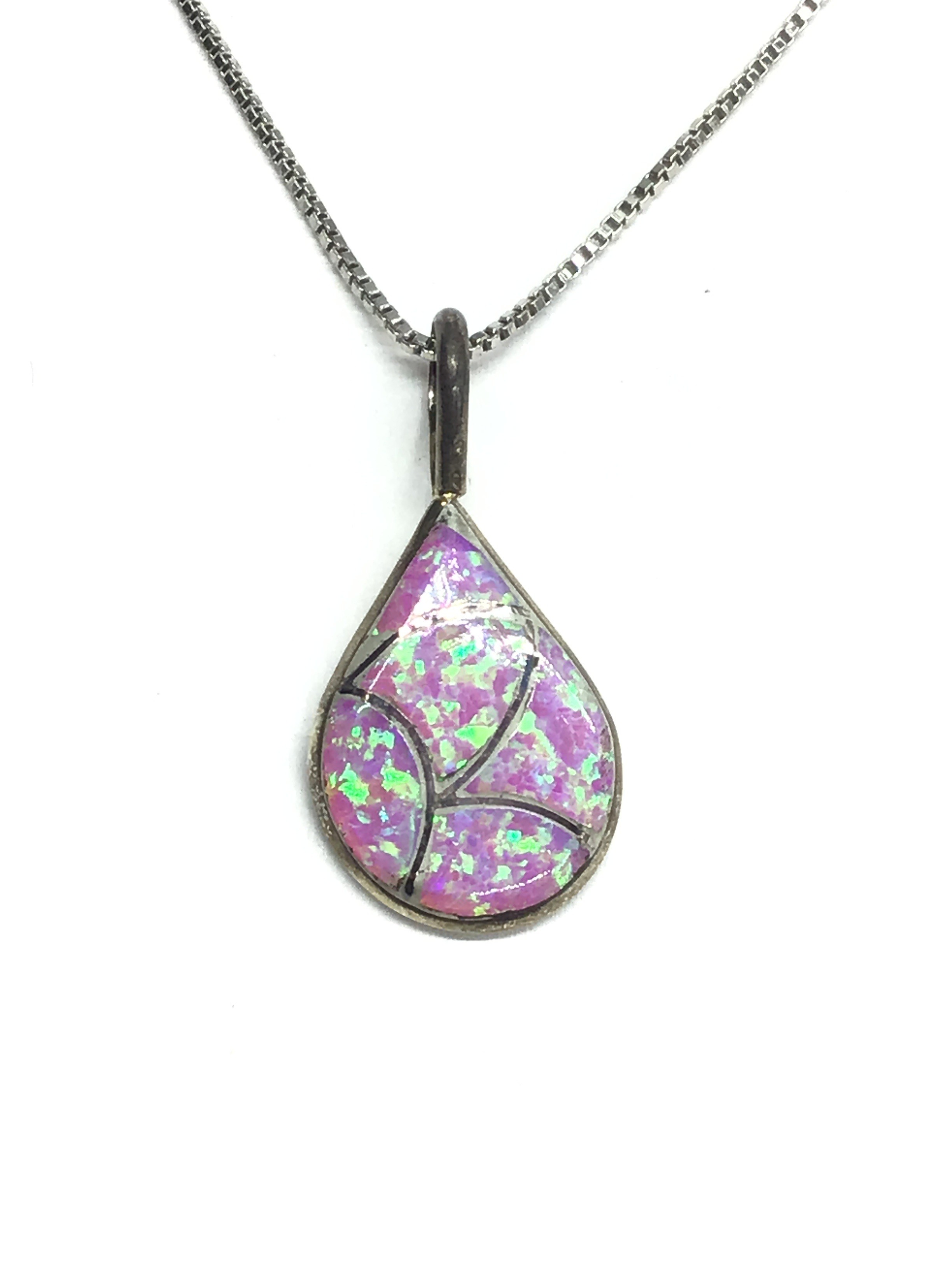 Artisan made necklace with pendant