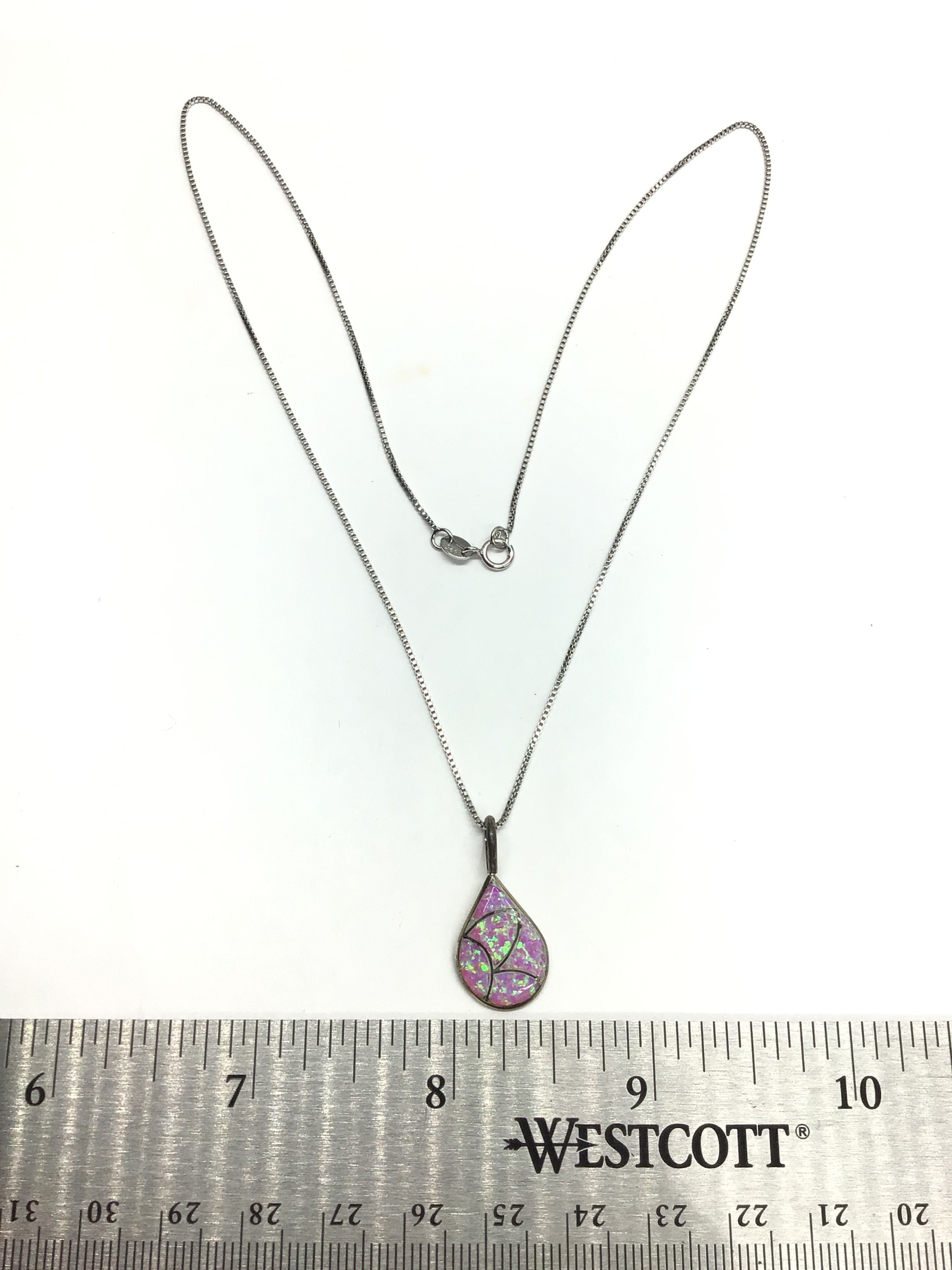 Artisan made necklace with pendant