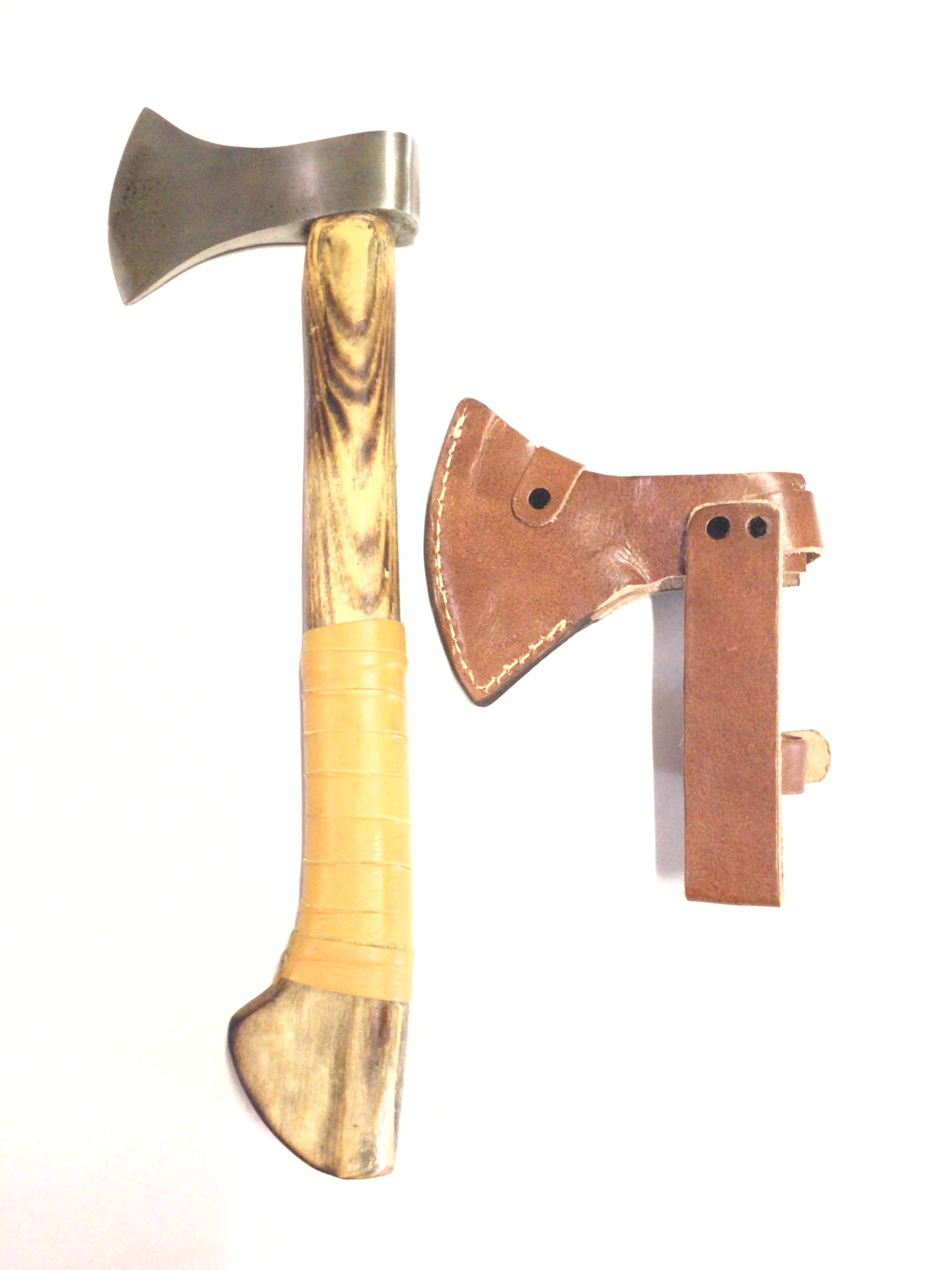 Hand ax