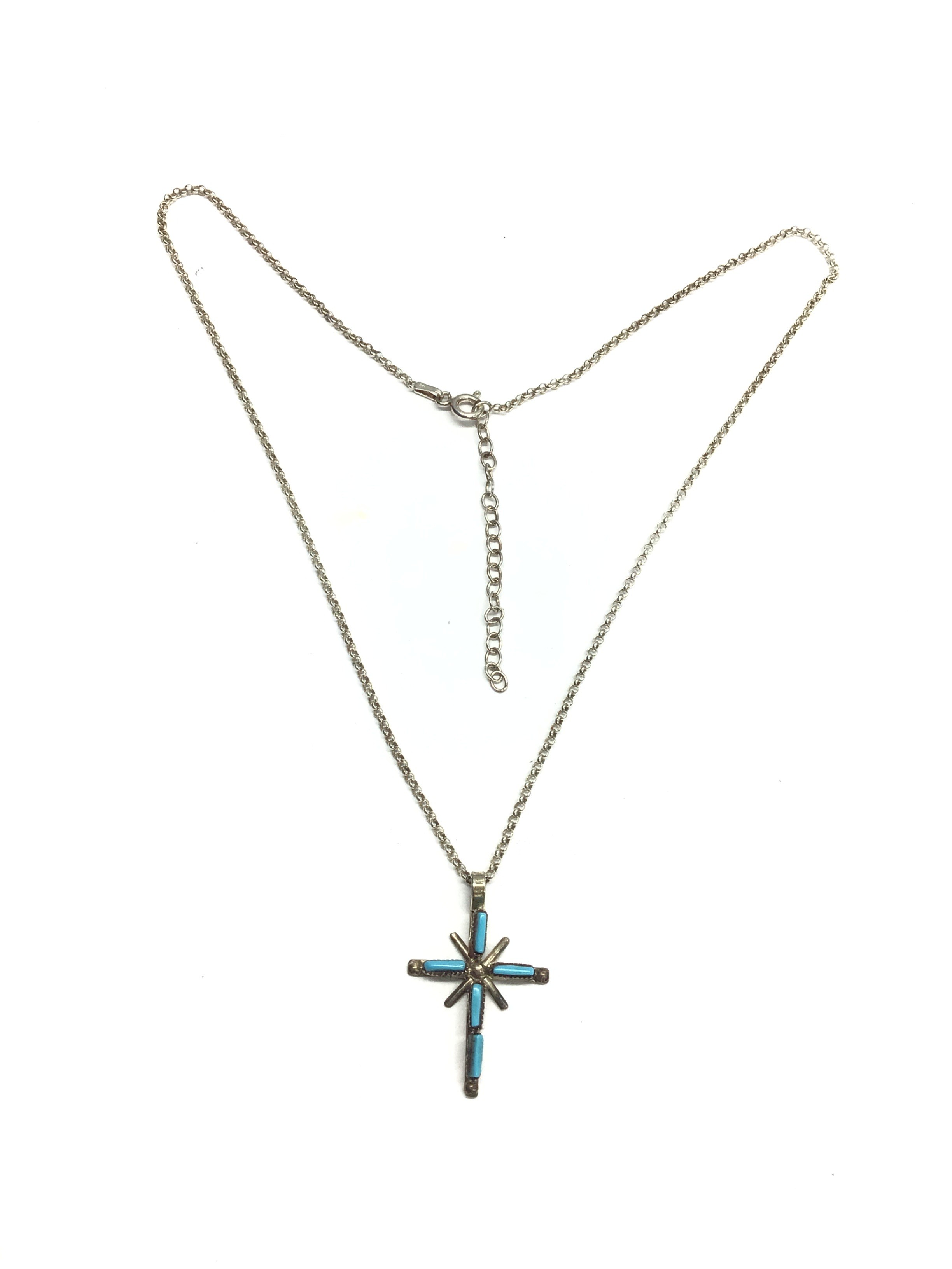 Artisan made necklace with pendant