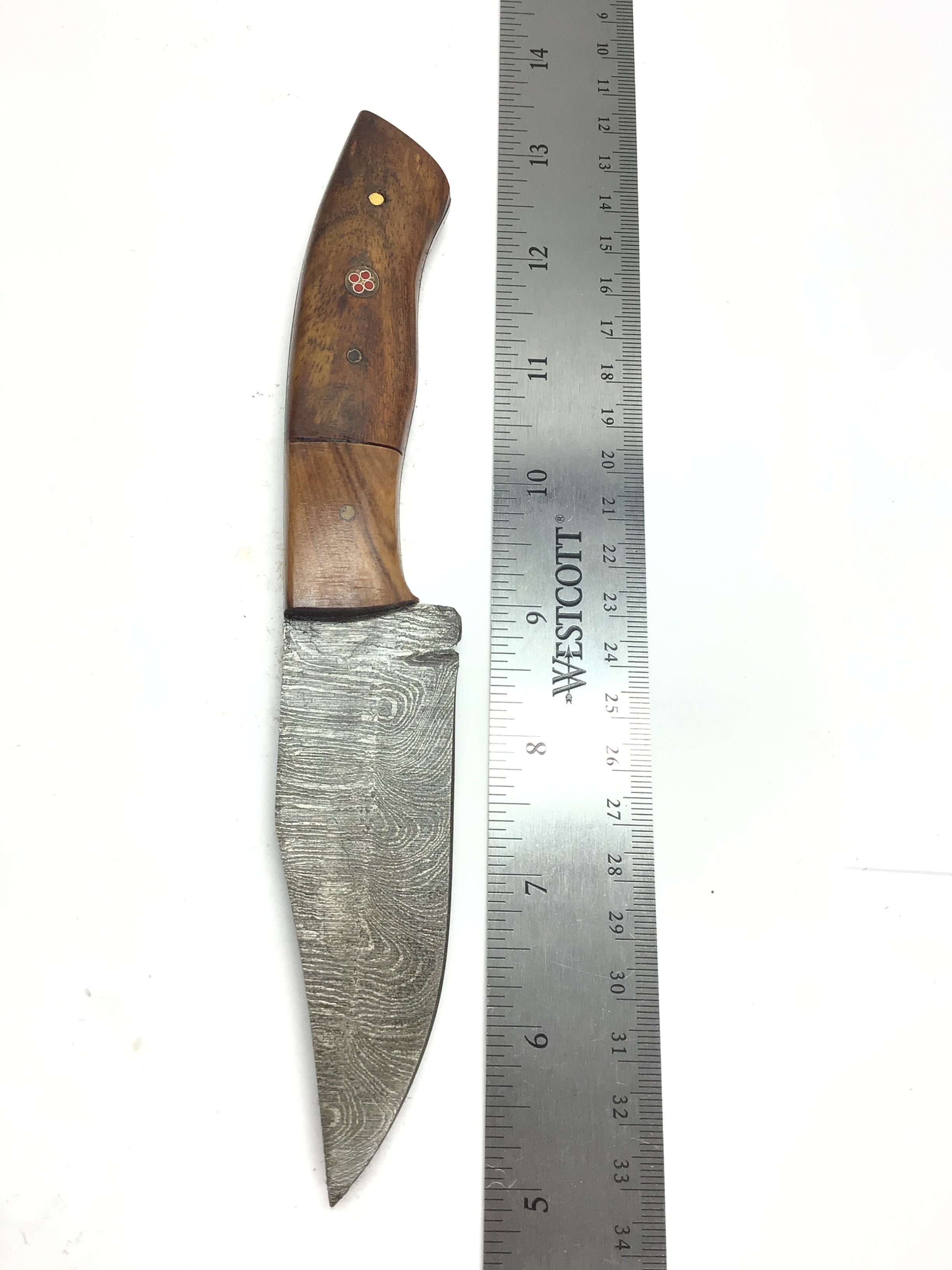 Damascus skinning knife