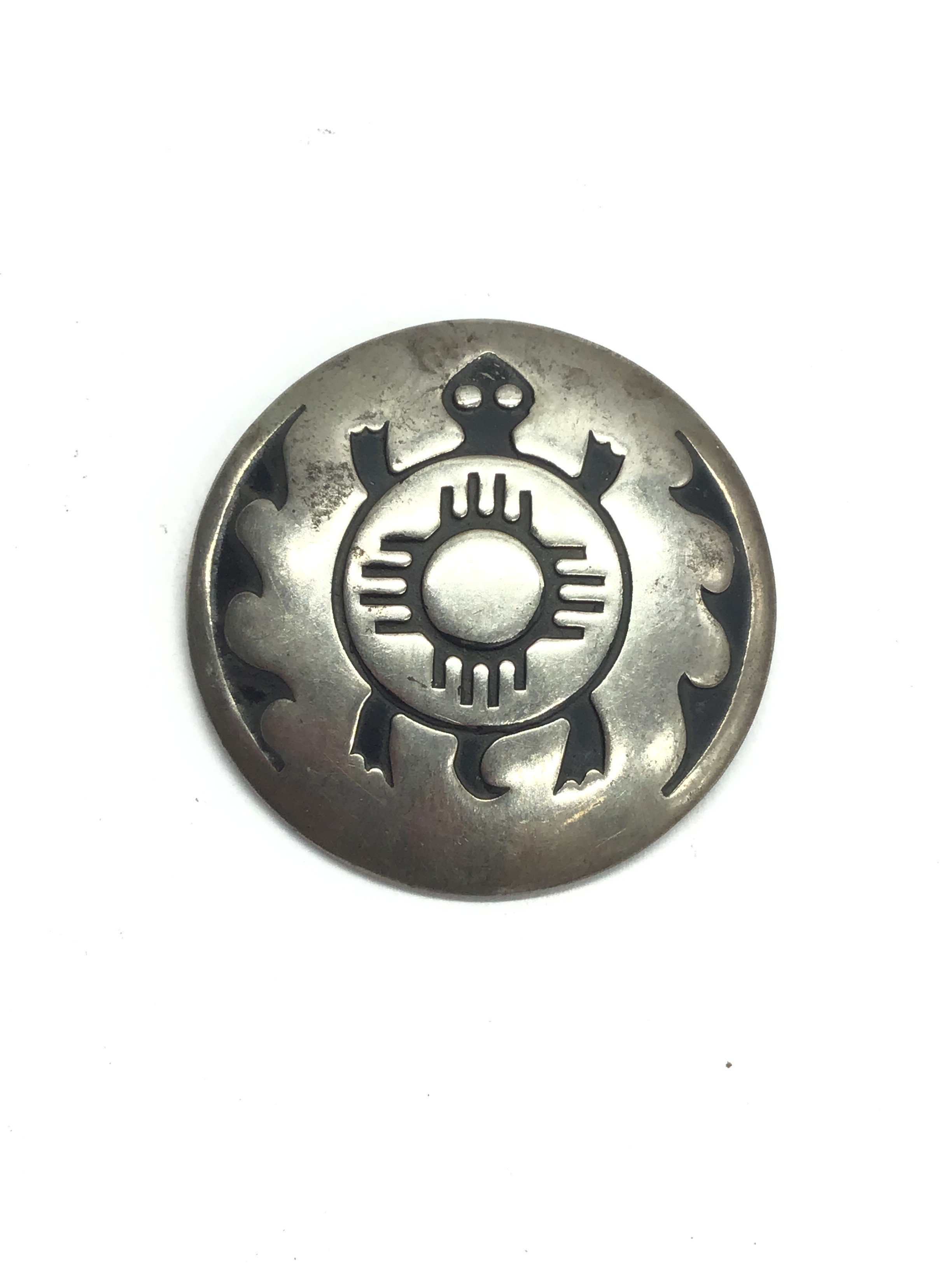 Artisan made pin/brooch