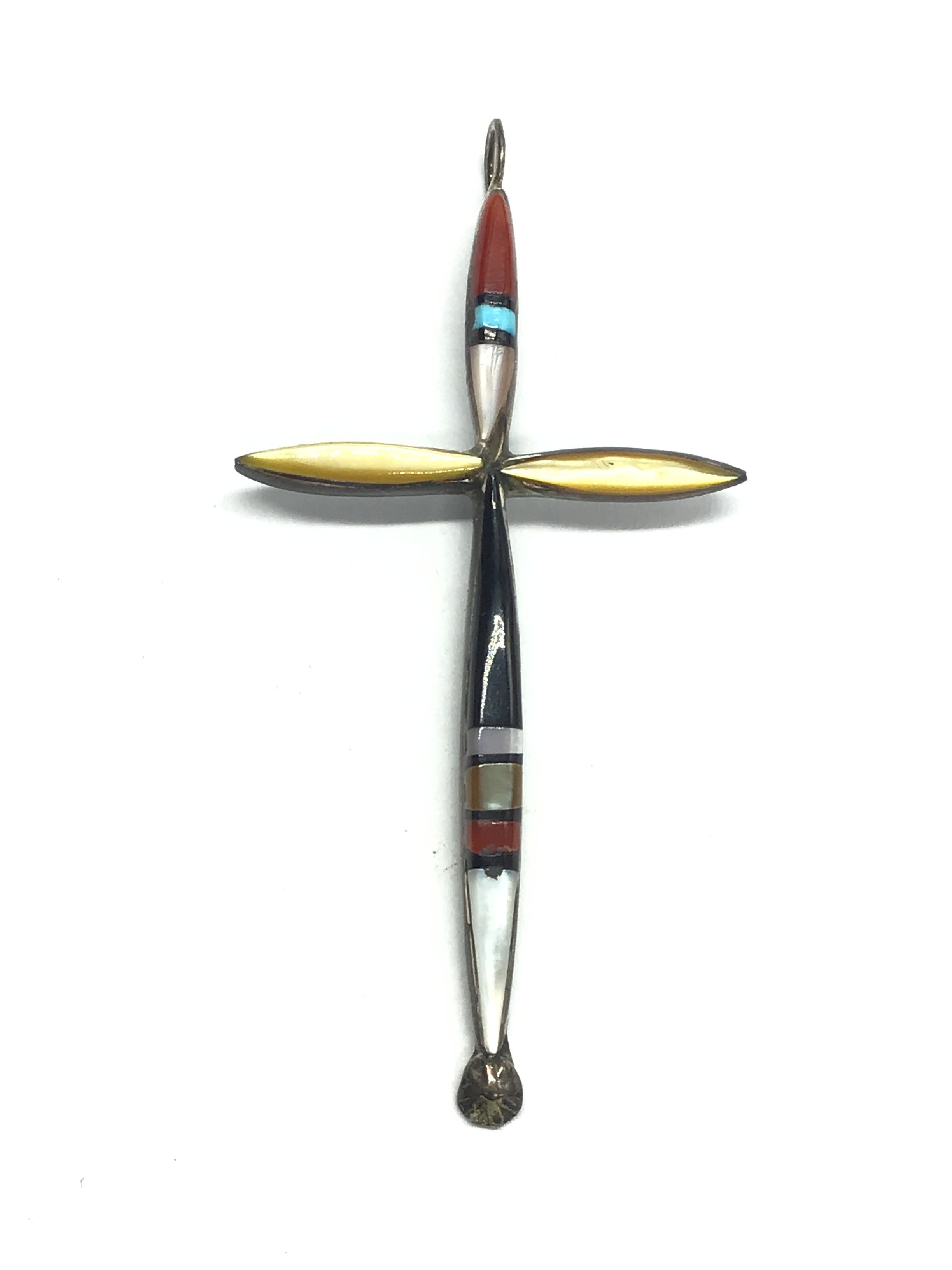 Zuni handmade pendant