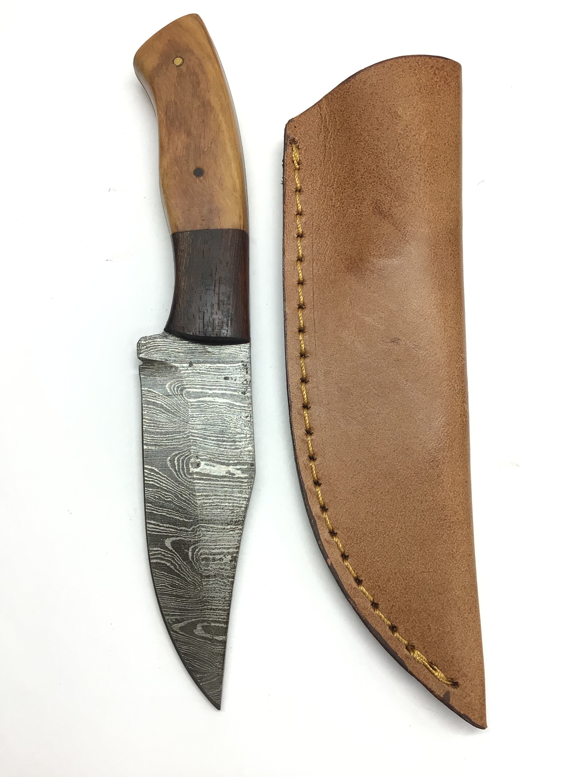 Damascus skinning knife