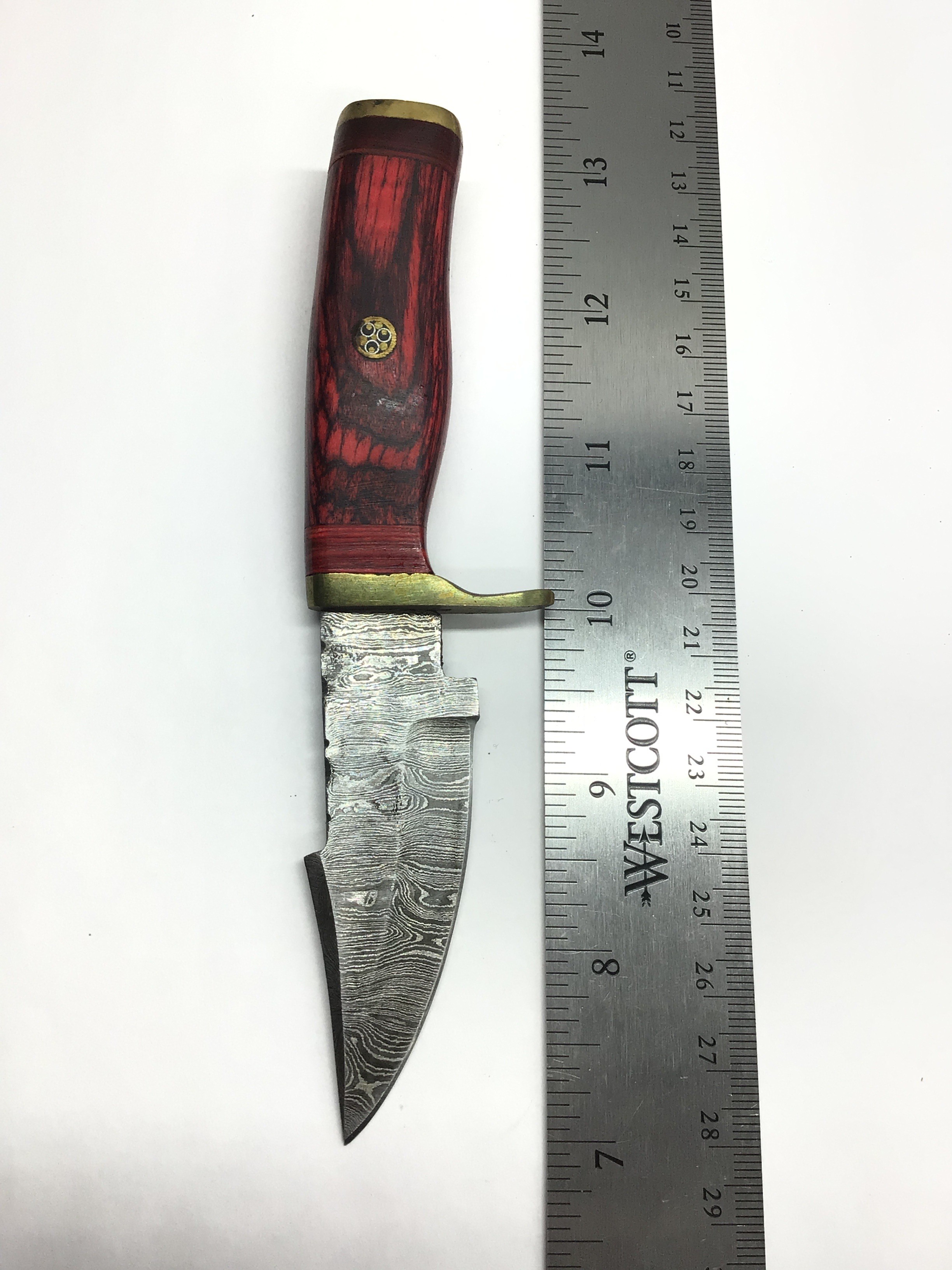 Damascus skinning knife