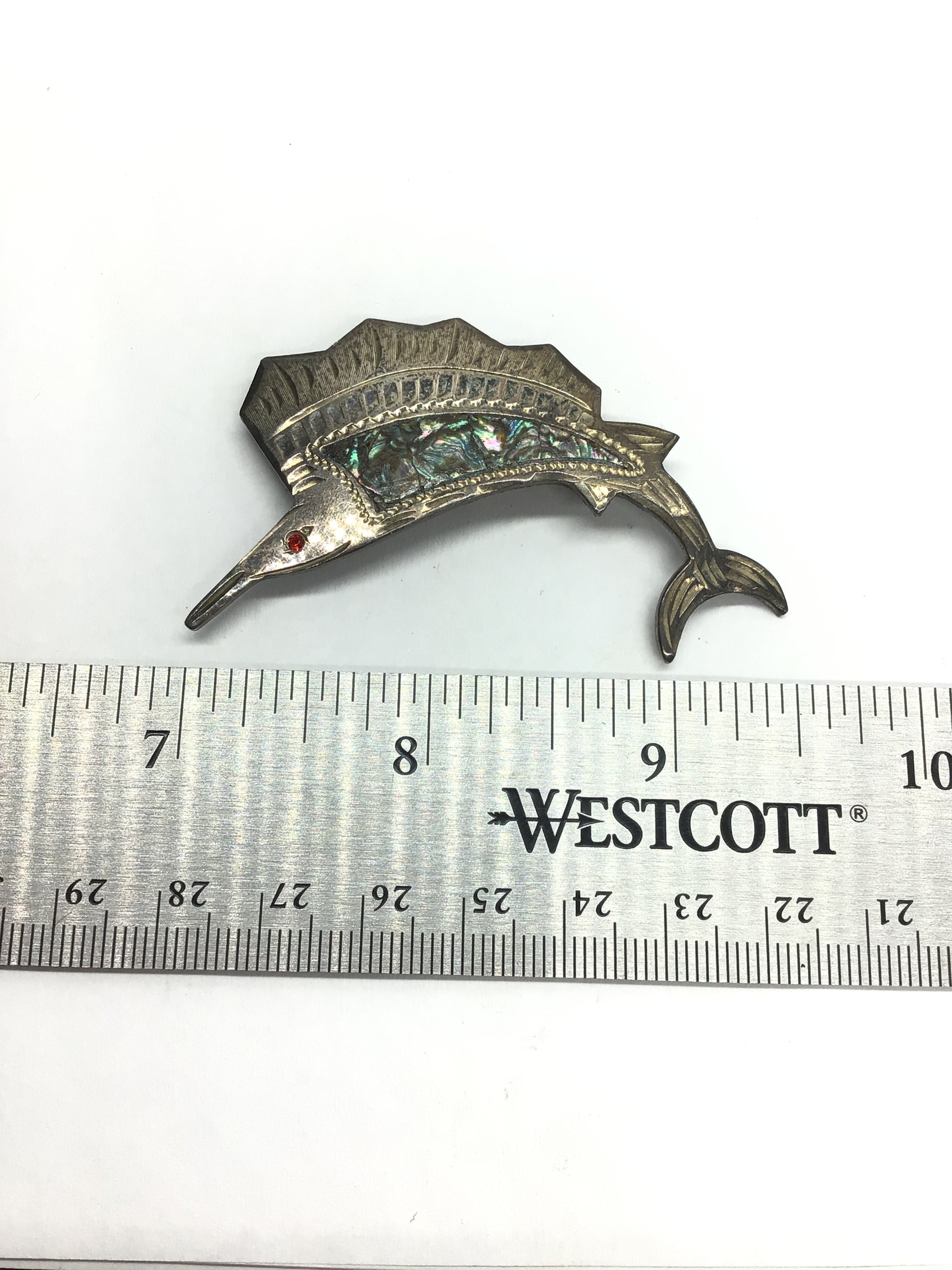 Artisan made brooch/pin