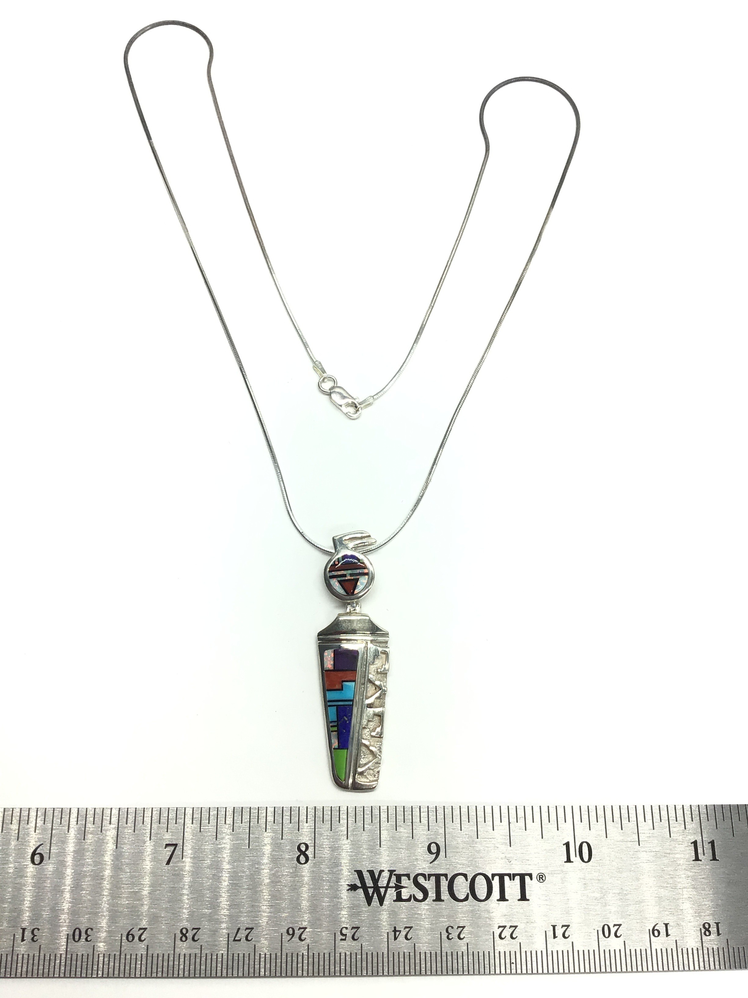 Artisan made necklace with pendant
