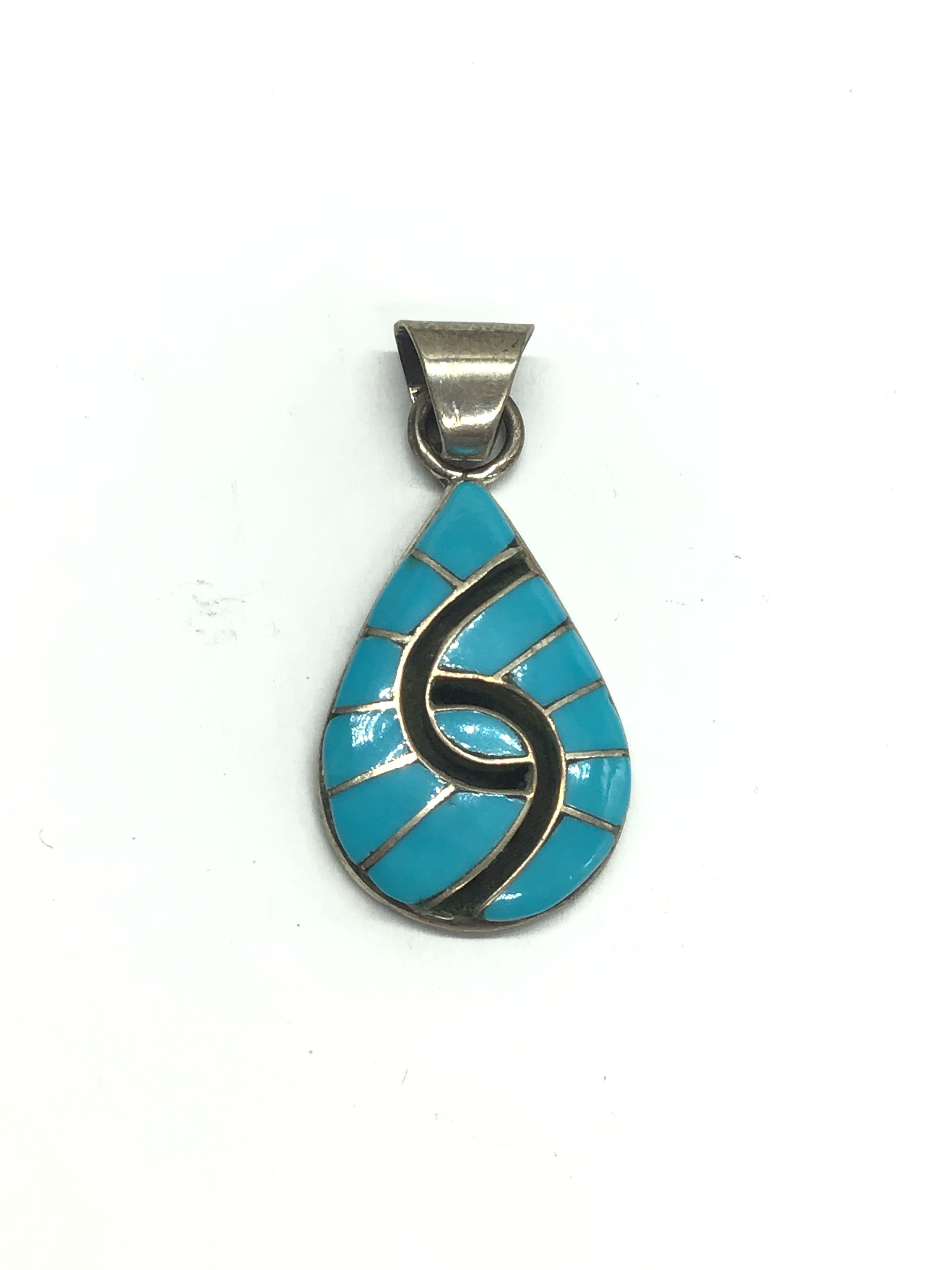 Zuni handmade pendant
