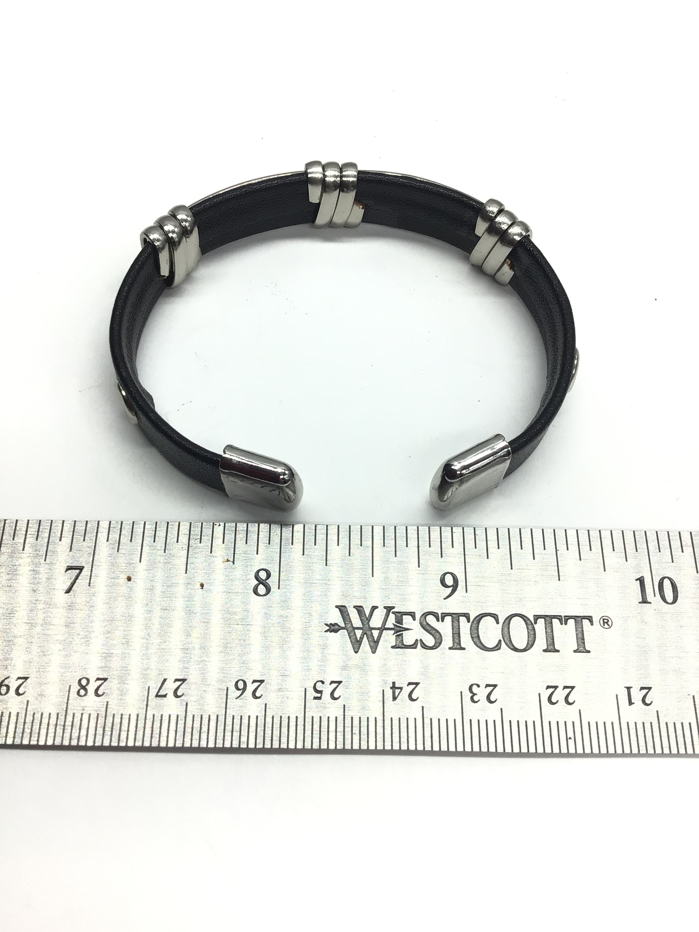 Leather/steel cuff