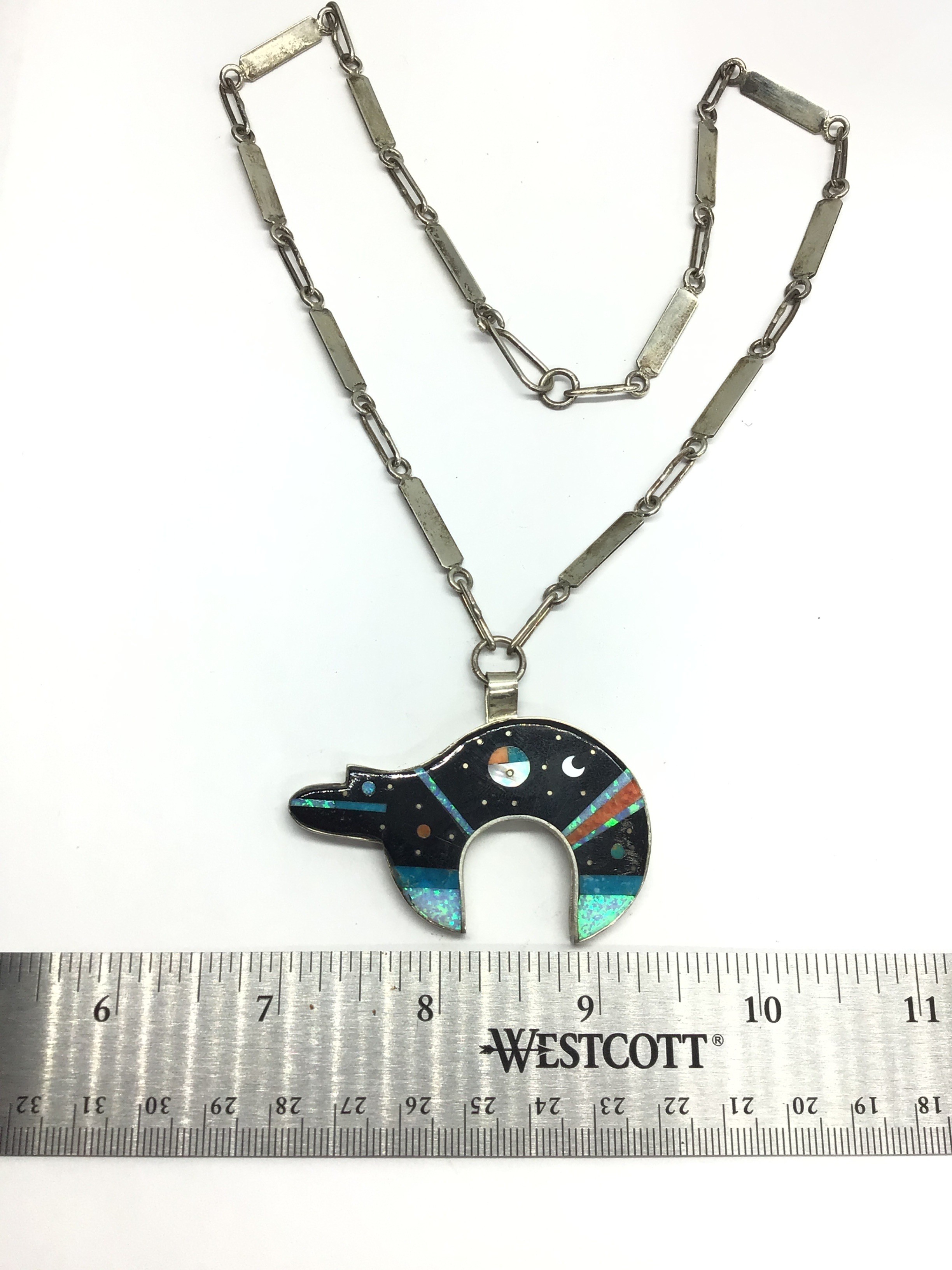 Navajo handmade necklace with pendant