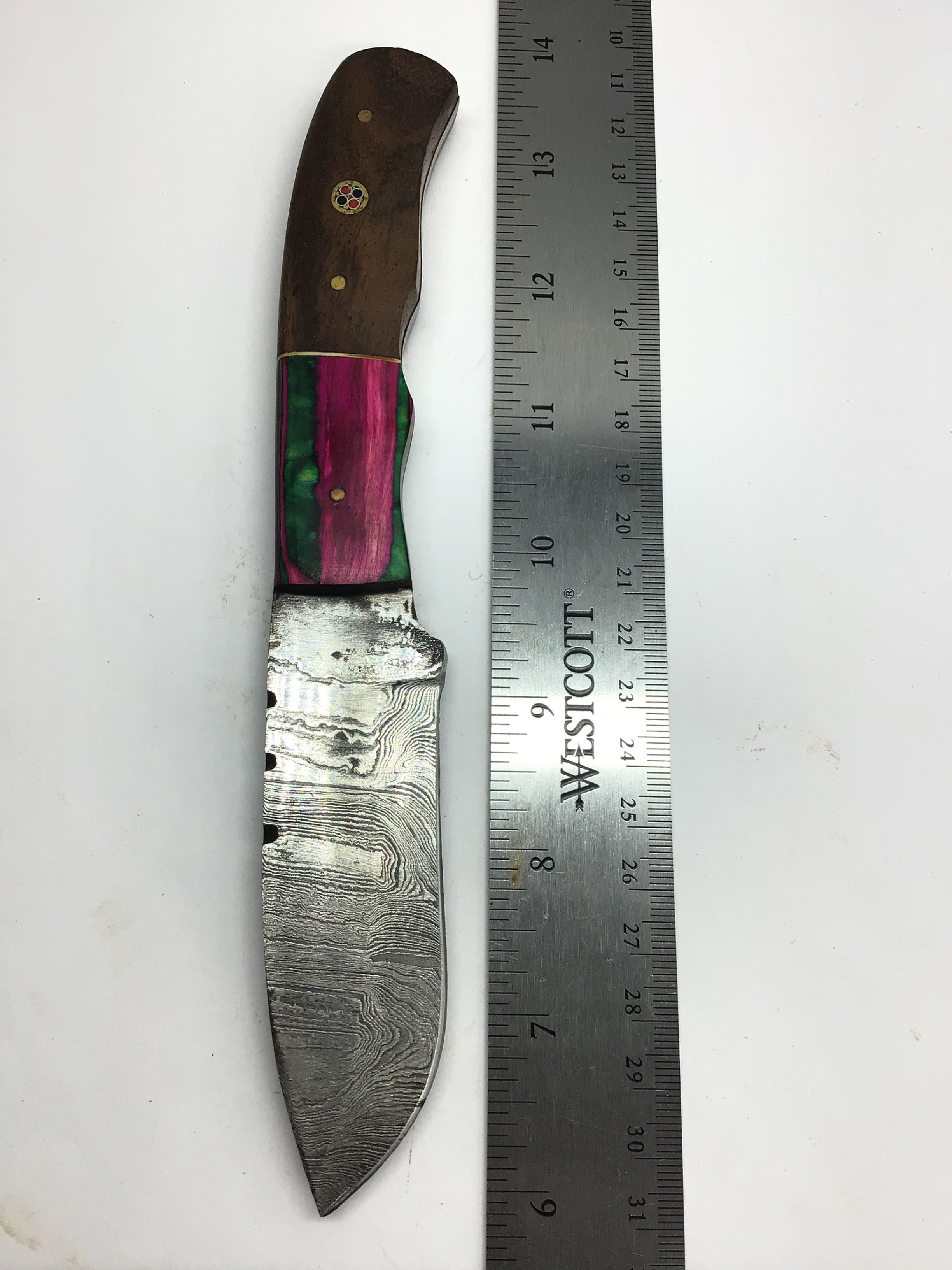 Damascus skinning knife