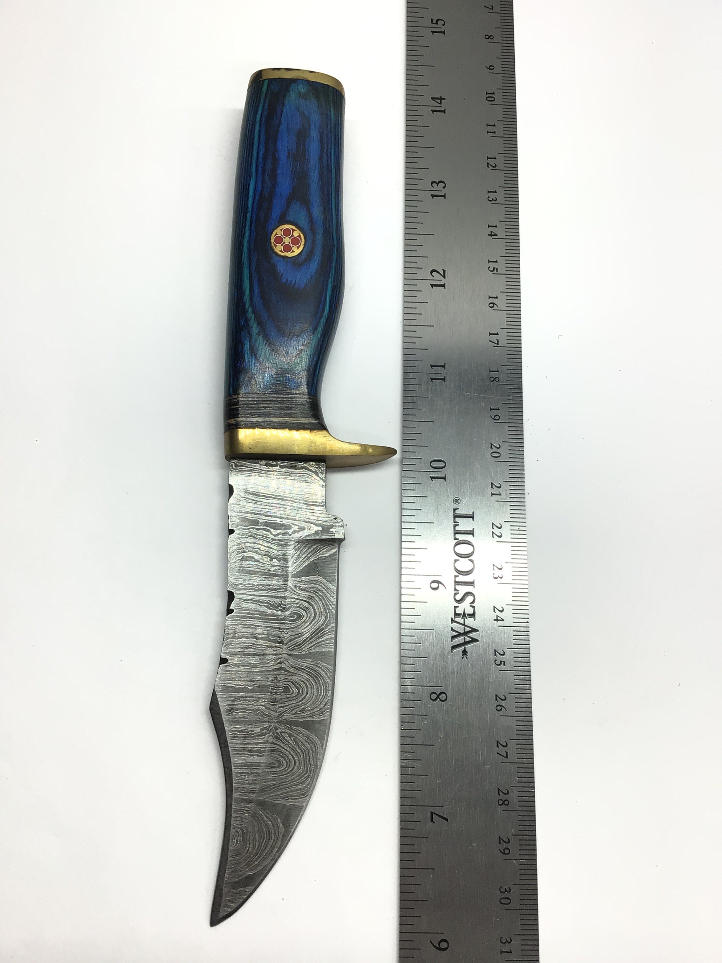 Damascus skinning knife