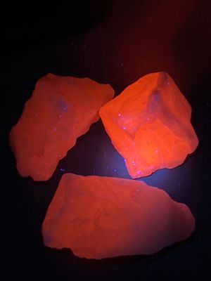 Magnanocalcite, Rock, Rough, Collectible, Mineral. Magnanocalcite Rough Fluorescent 13oz