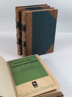 GODINHO (Vitorino Magalh&atilde;es). DOCUMENTOS sobre a Expans&atilde;o Portuguesa. Lisboa. 1945. GODINHO 