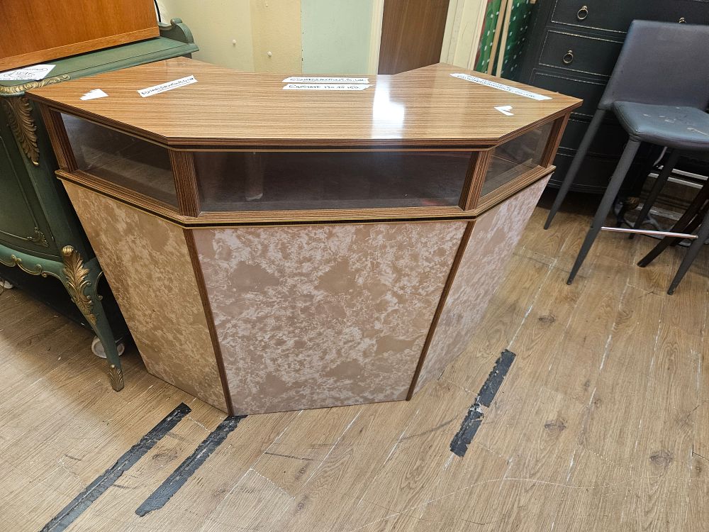 General furniture antiques collectables