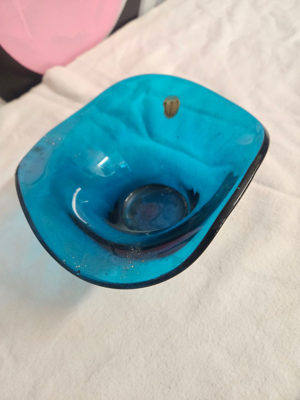 Lot 238 – A mid-century Murano style blue glass top hat bowl
