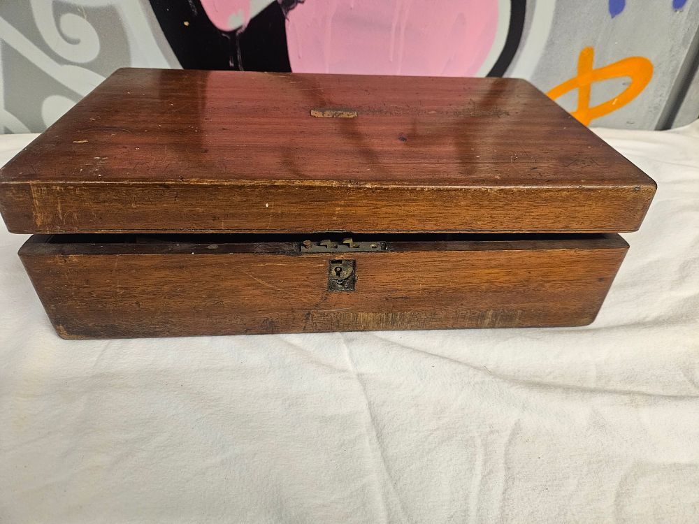 Lot 248 – A Victorian Mahogany Writing Slope