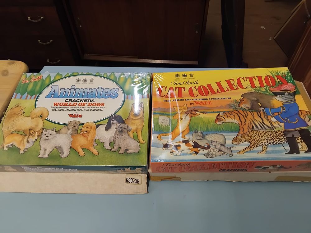 Lot 334 – A Pair of Tom Smith Christmas Cracker Boxes Containing Wade Porcelain Miniatures