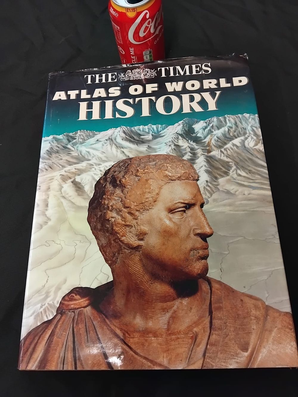 Lot 366 – The Times Atlas of World History. Times Books, 1994. Fourth Edition (DJ)