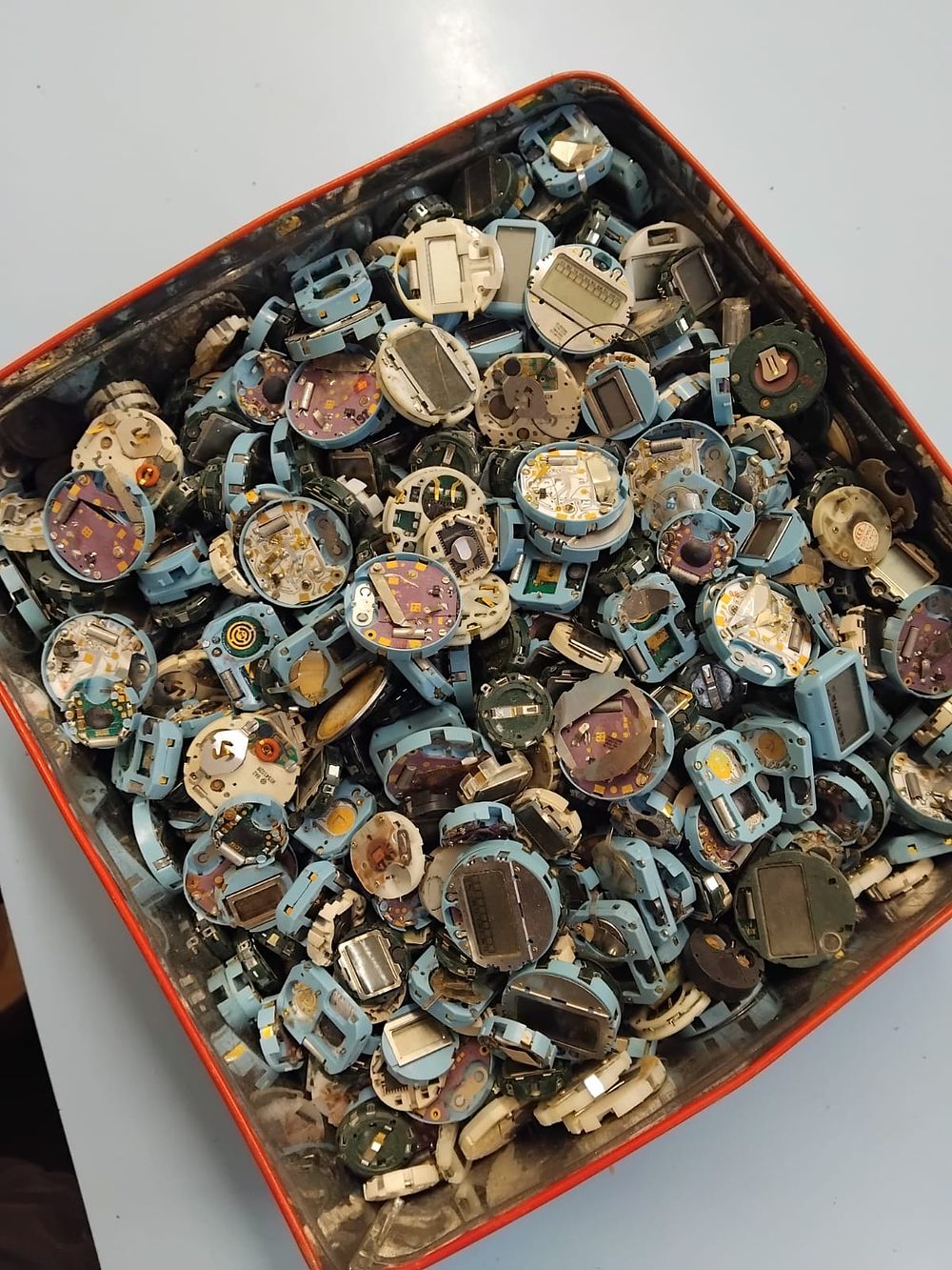 Lot 376 – An Assortment of Salvaged Digital Watch Movements and Modules