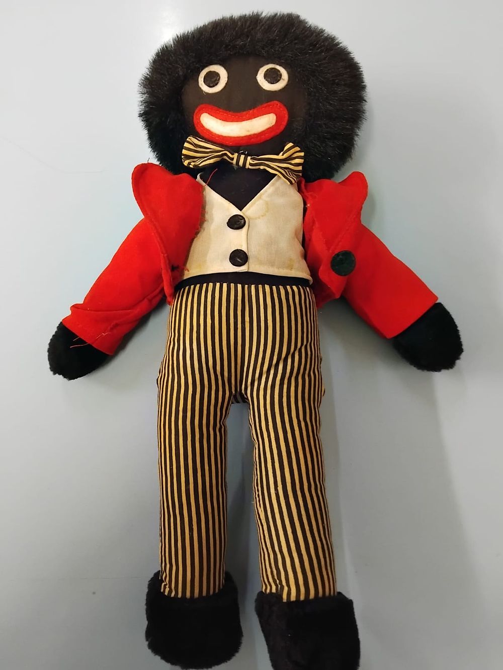 Lot 381 – A Vintage British Golly Doll