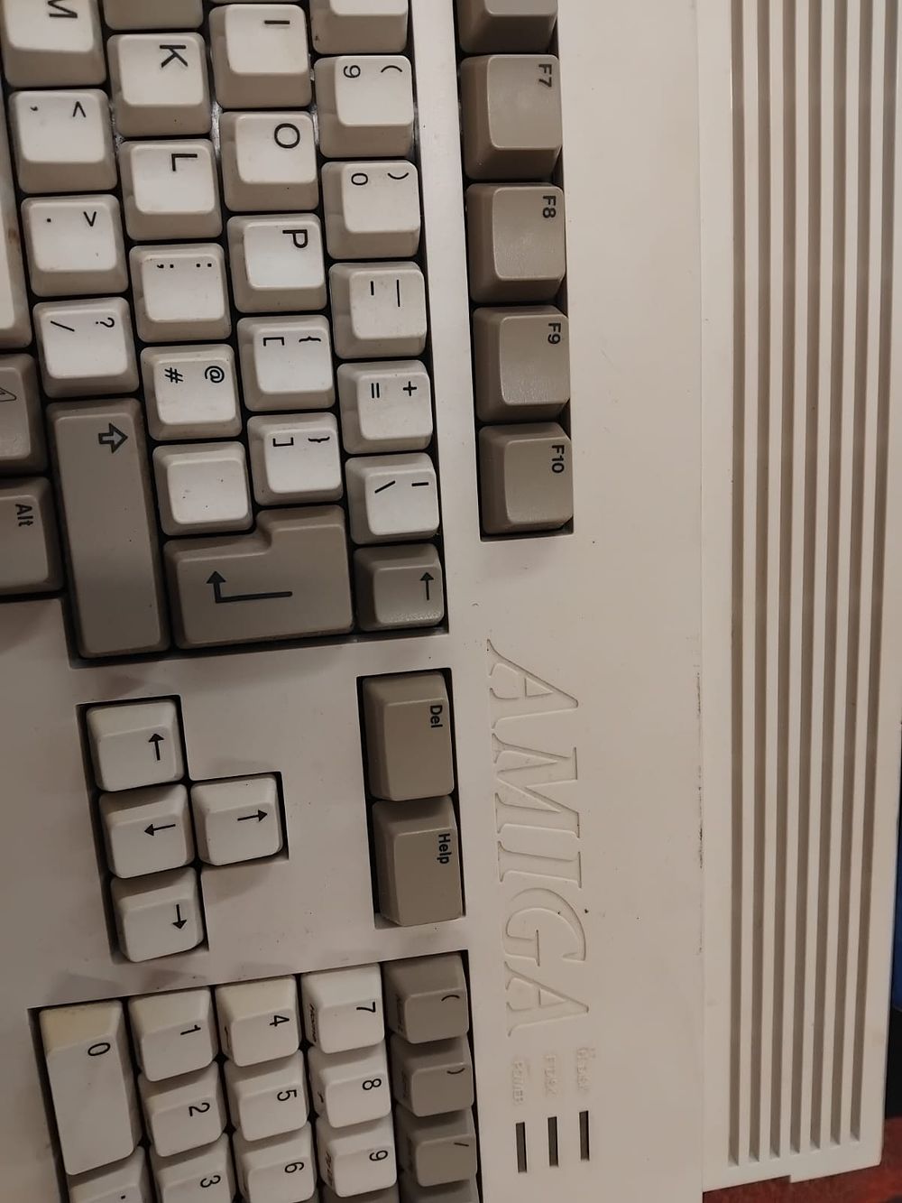 Lot 390 – A Commodore Amiga 1200 Personal Computer with Peripherals and Software Collection