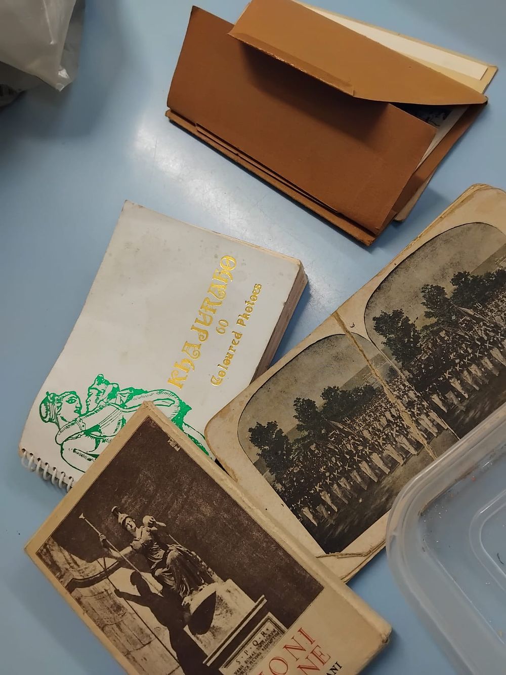 Lot 408 – A Collection of 20th Century Travel Souvenirs and Photographic Ephemera