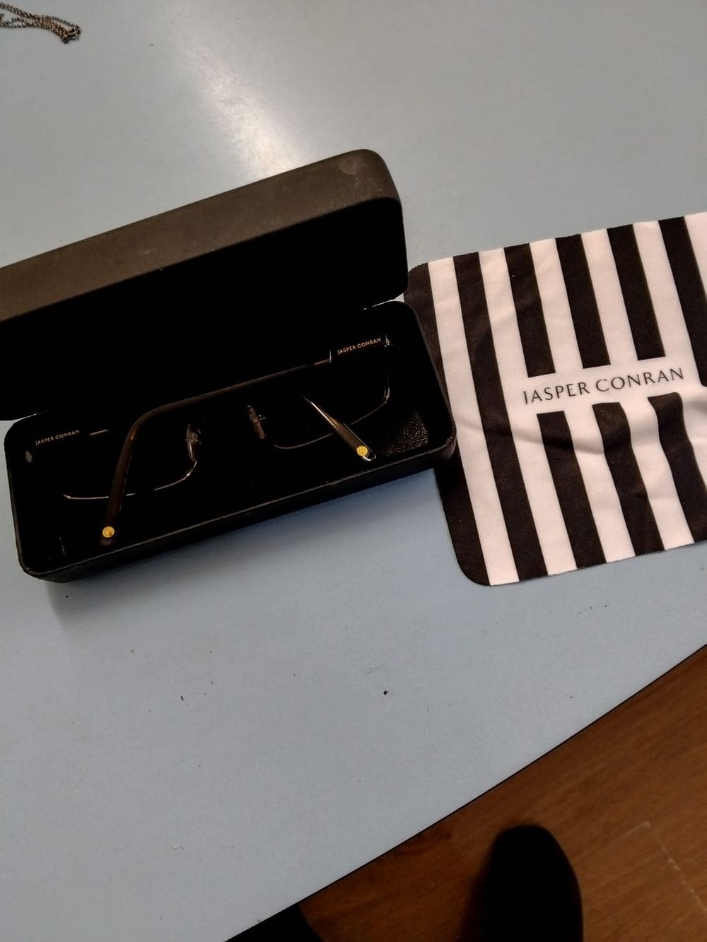 Lot 411 – Jasper Conran metal spectacle frames with branded case and cloth