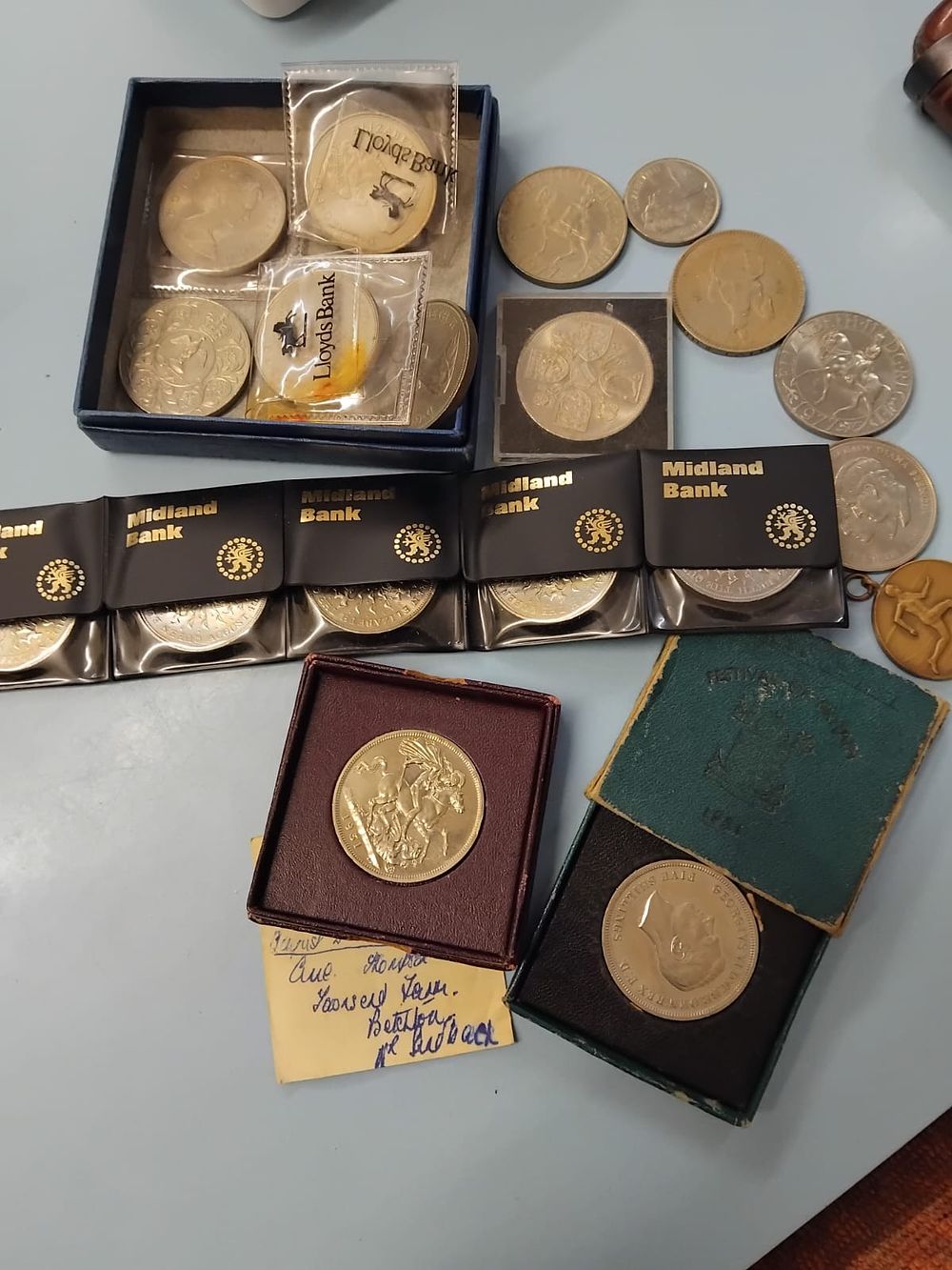 Lot 415 – A Collection of UK Commemorative Cupro-Nickel Crowns and Medallions