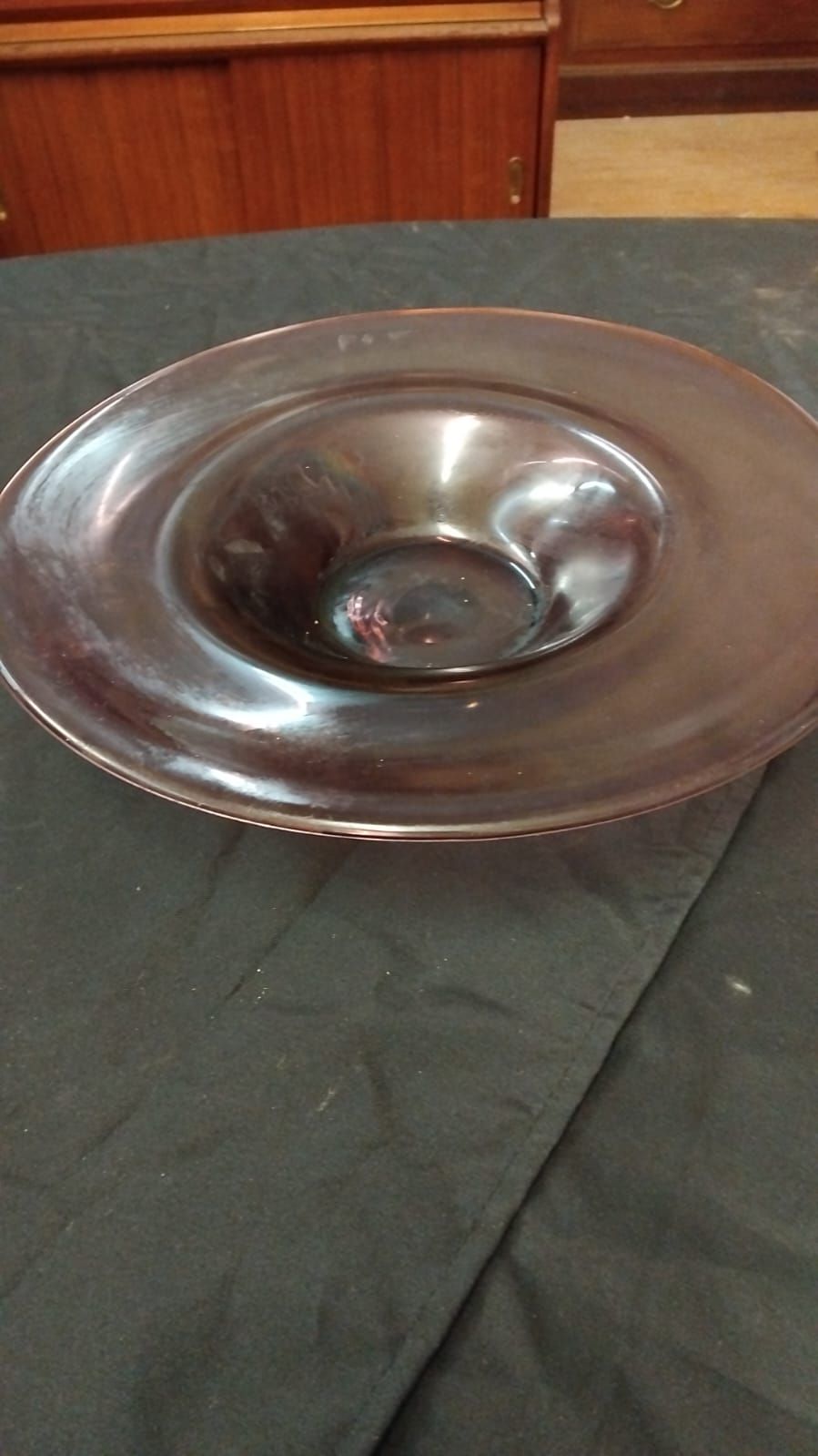 Lot 268 – Large Mid-Century Amethyst Glass Rimmed Hat Bowl