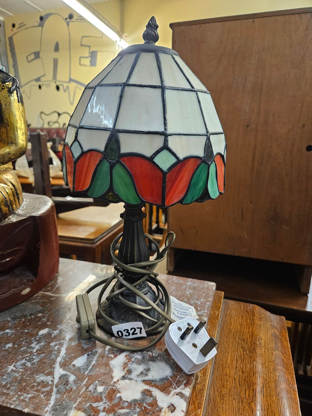 Lot 327 – Tiffany-style Leaded Slag Glass Table Lamp in a Poinsettia Pattern