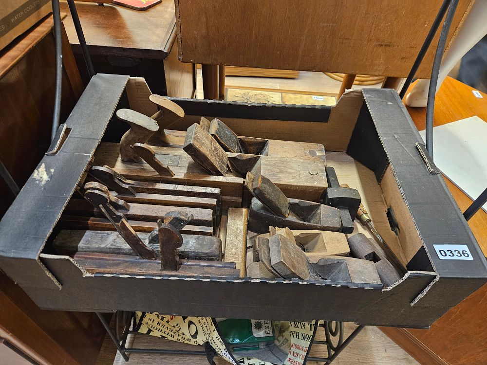 Lot 336 – An Assortment of 19th Century British Wooden Bench and Moulding Planes including Benjamin Chatfield