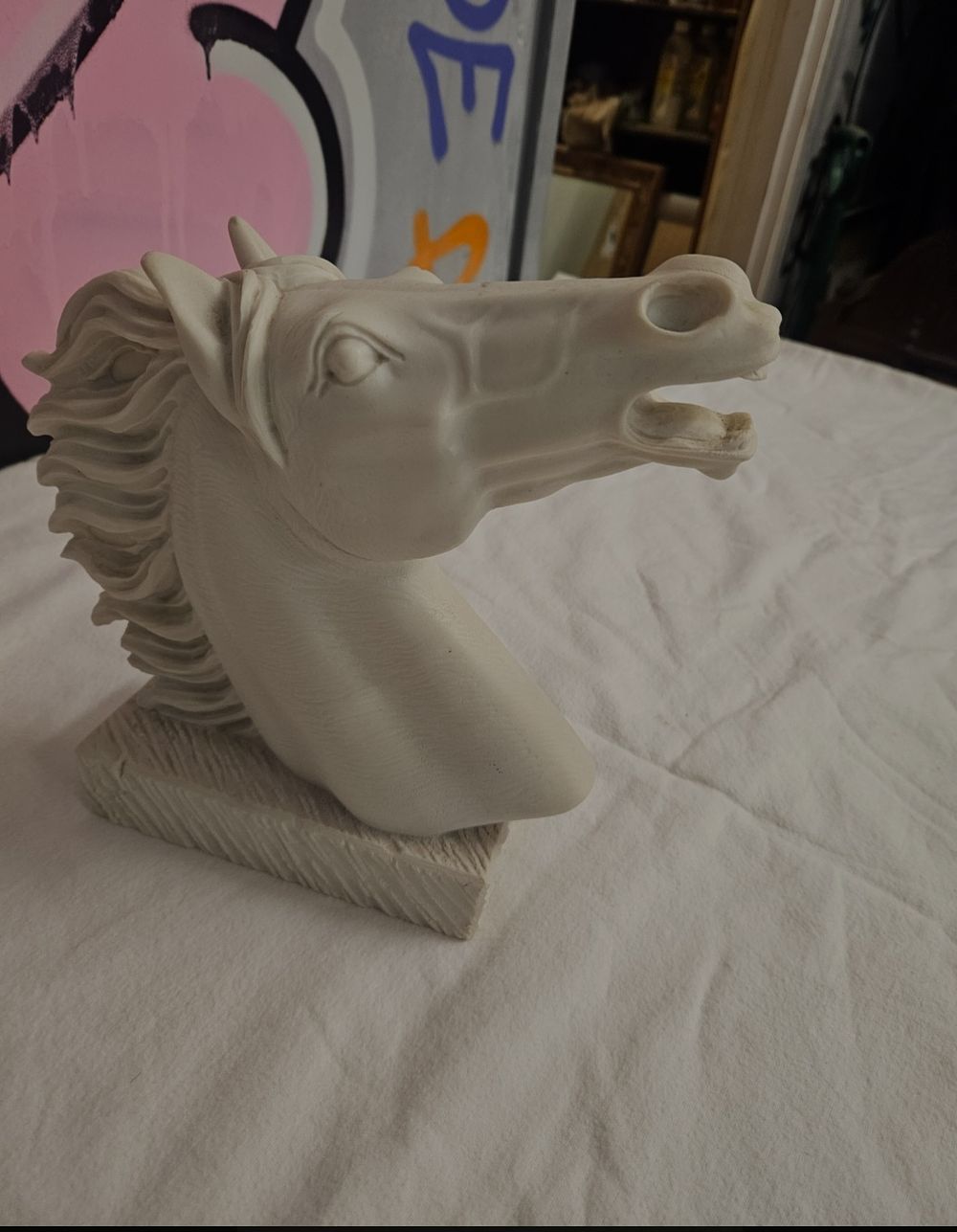 Lot 403 – Parthenon Marbles: A Bonded Marble Horse Head Sculpture