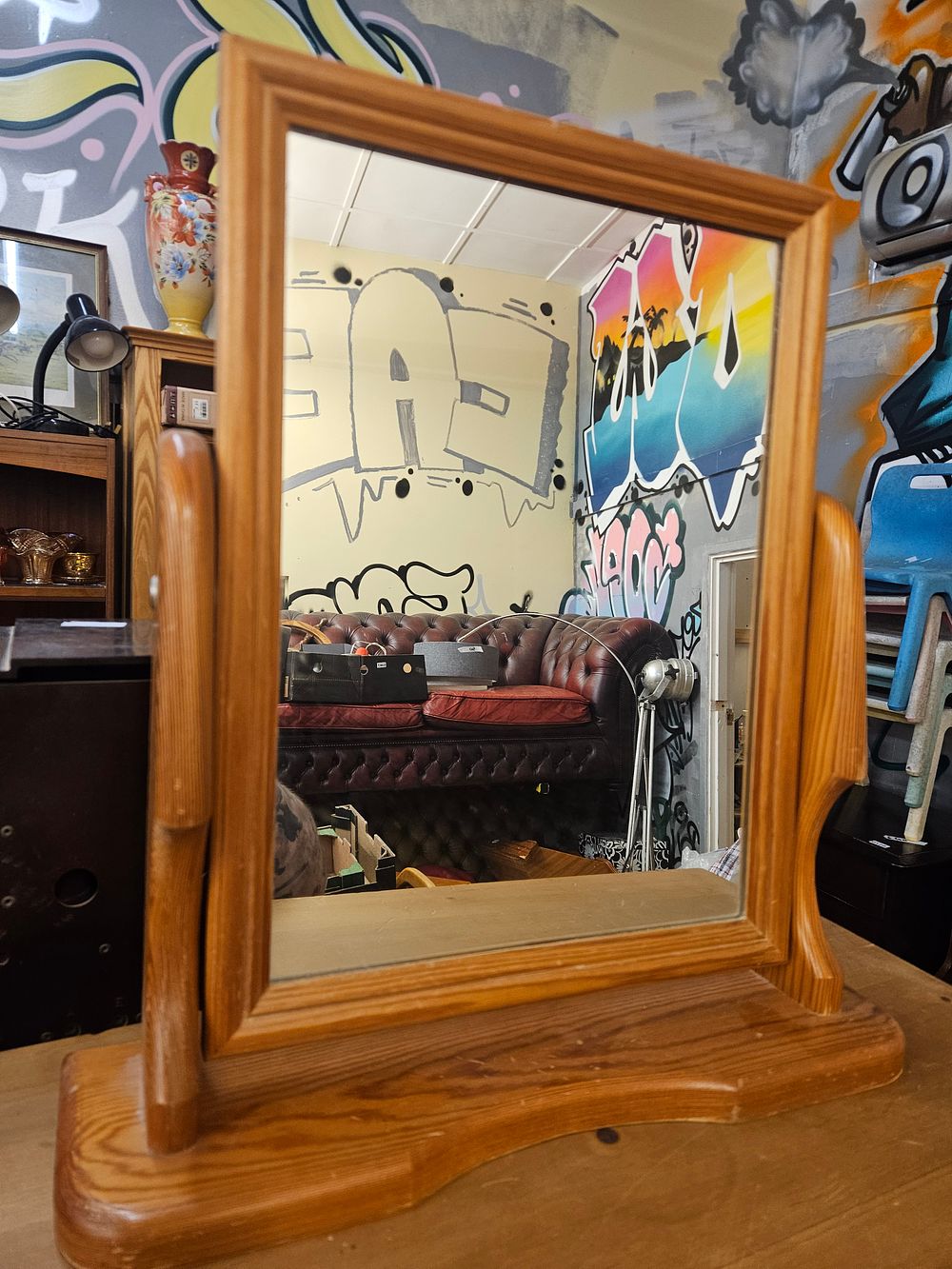 Lot 191 – Late 20th Century Pine Dressing Table Swing Mirror