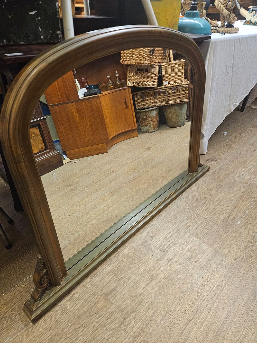 Lot 201 – A Giltwood Arched Overmantel Mirror in the Louis Philippe Style, Late 19th or Early 20th Century