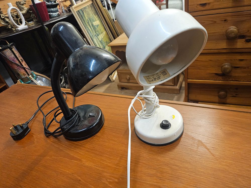 Lot 239 – A Pair of Utilitarian Flexible Gooseneck Desk Lamps including Ring Lighting