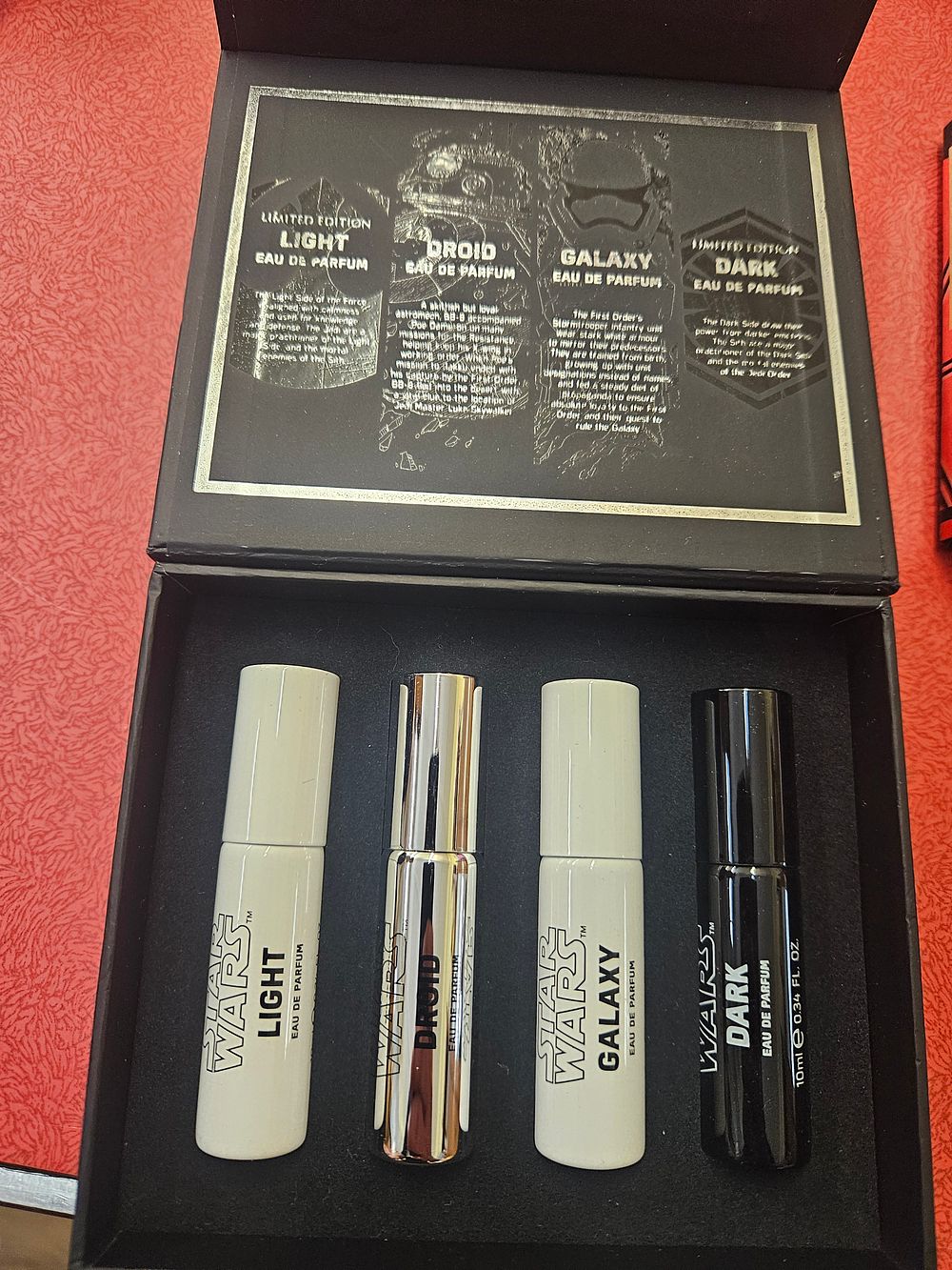 Lot 251 – A Star Wars Fragrance Travel Set of Four Eau de Parfum Sprays