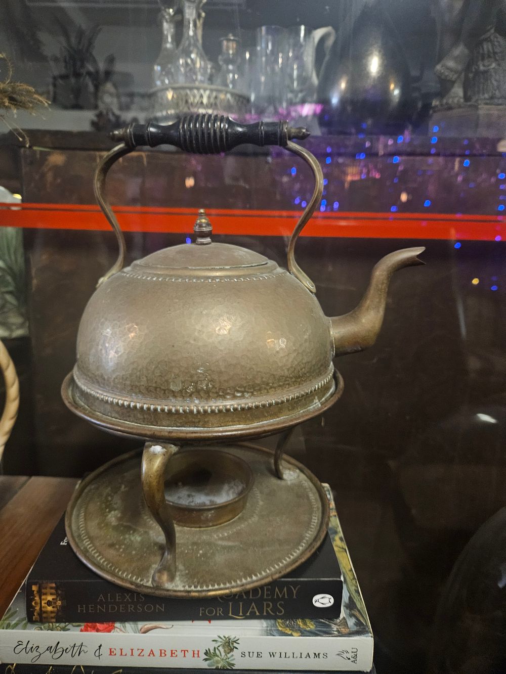 Lot 300l – An Arts and Crafts Hand-Hammered Brass Spirit Kettle on Stand