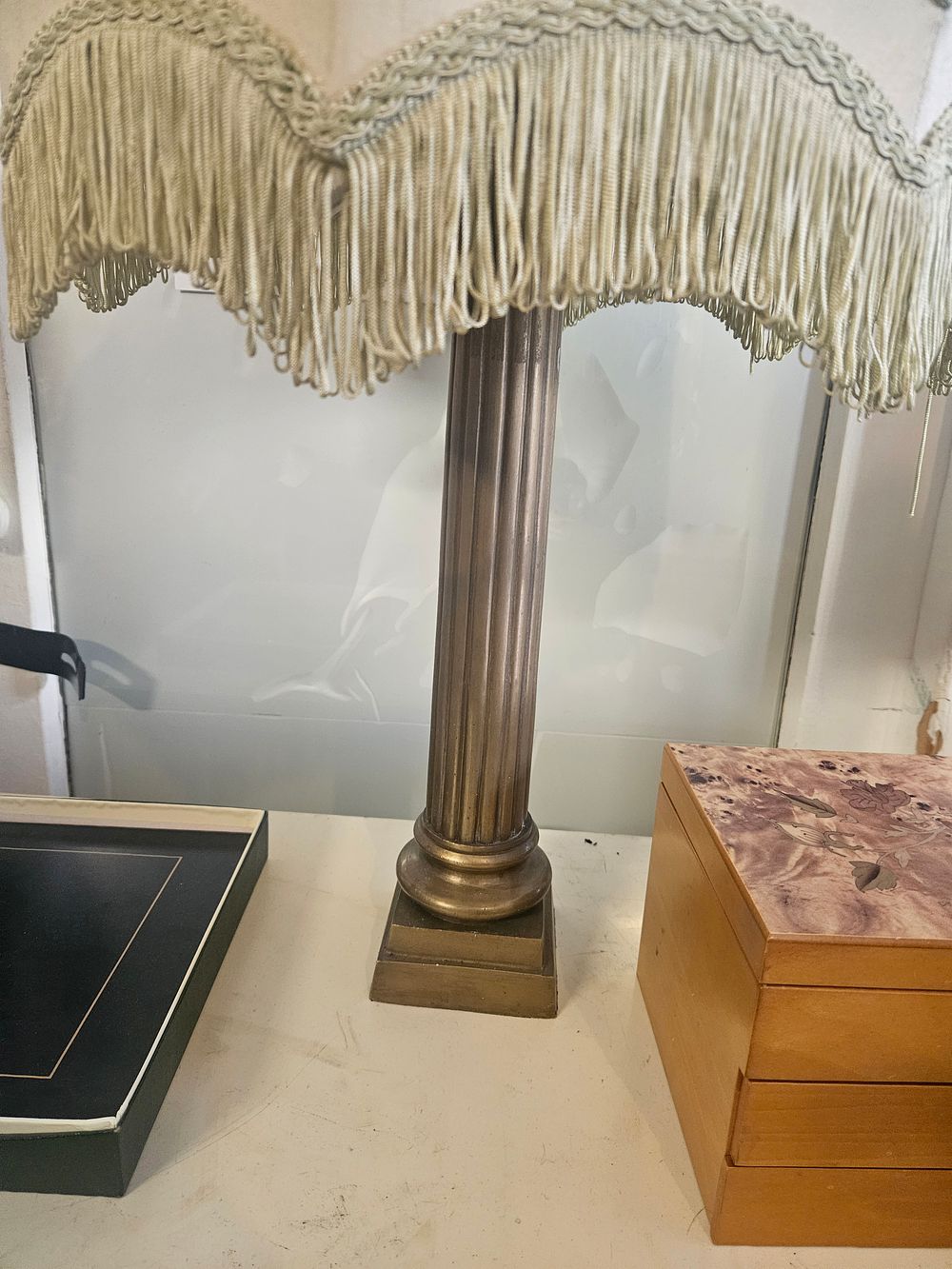 Lot 301d – Neoclassical Style Fluted Column Table Lamp with Fringed Pagoda Shade