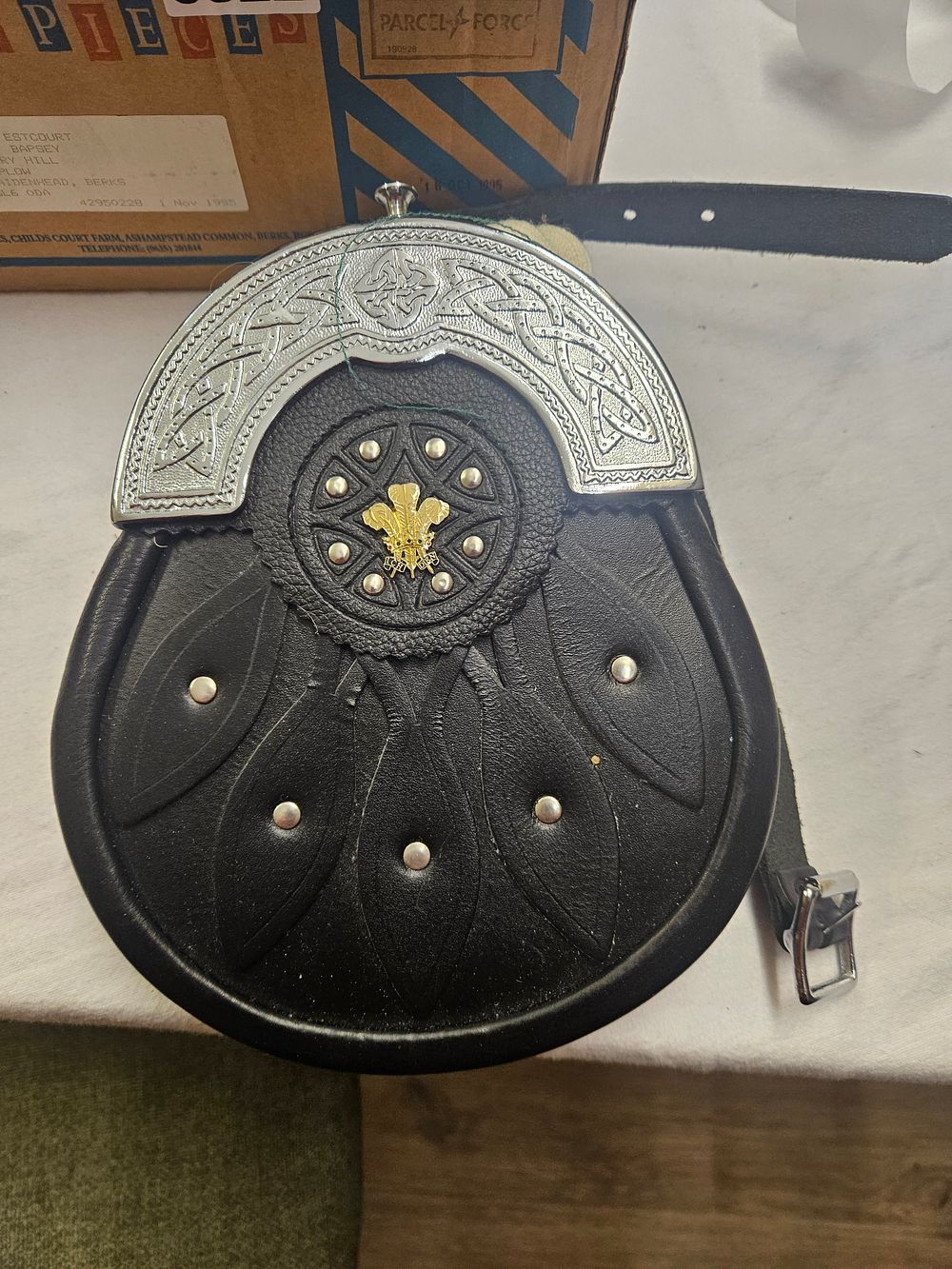 Lot 323 – A Royal Scots Dragoon Guards pattern leather dress sporran