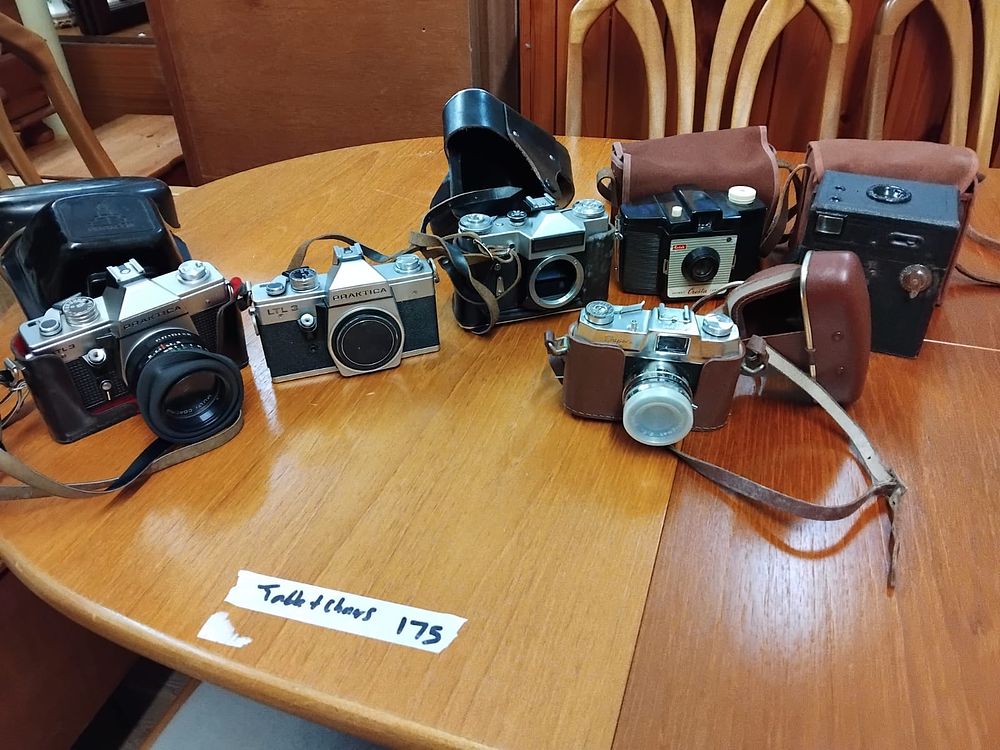 Lot 355 – An Assortment of Vintage 35mm and Medium Format Cameras including Praktica, Zenit, and Kodak
