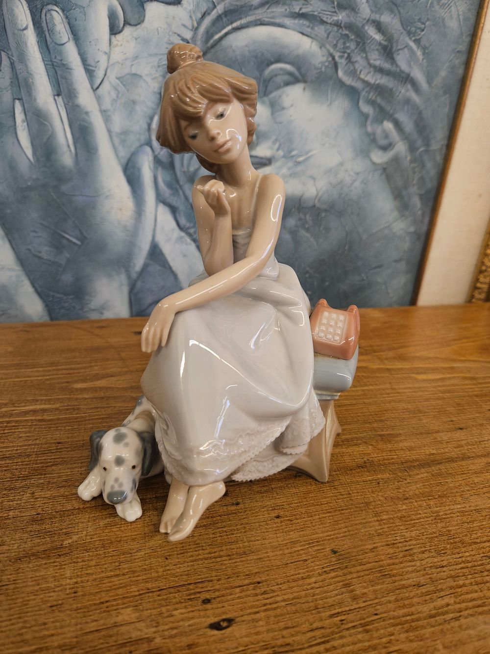 Lot 390 – Lladró Porcelain Figurine, Chit Chat, Model No. 5466