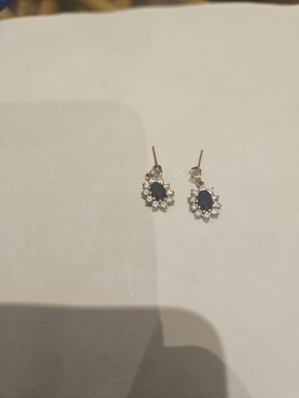 Lot 433 – A Pair of 9ct gold Dark Blue Gemstone and Clear Stone Cluster Drop Earrings 1.7grams